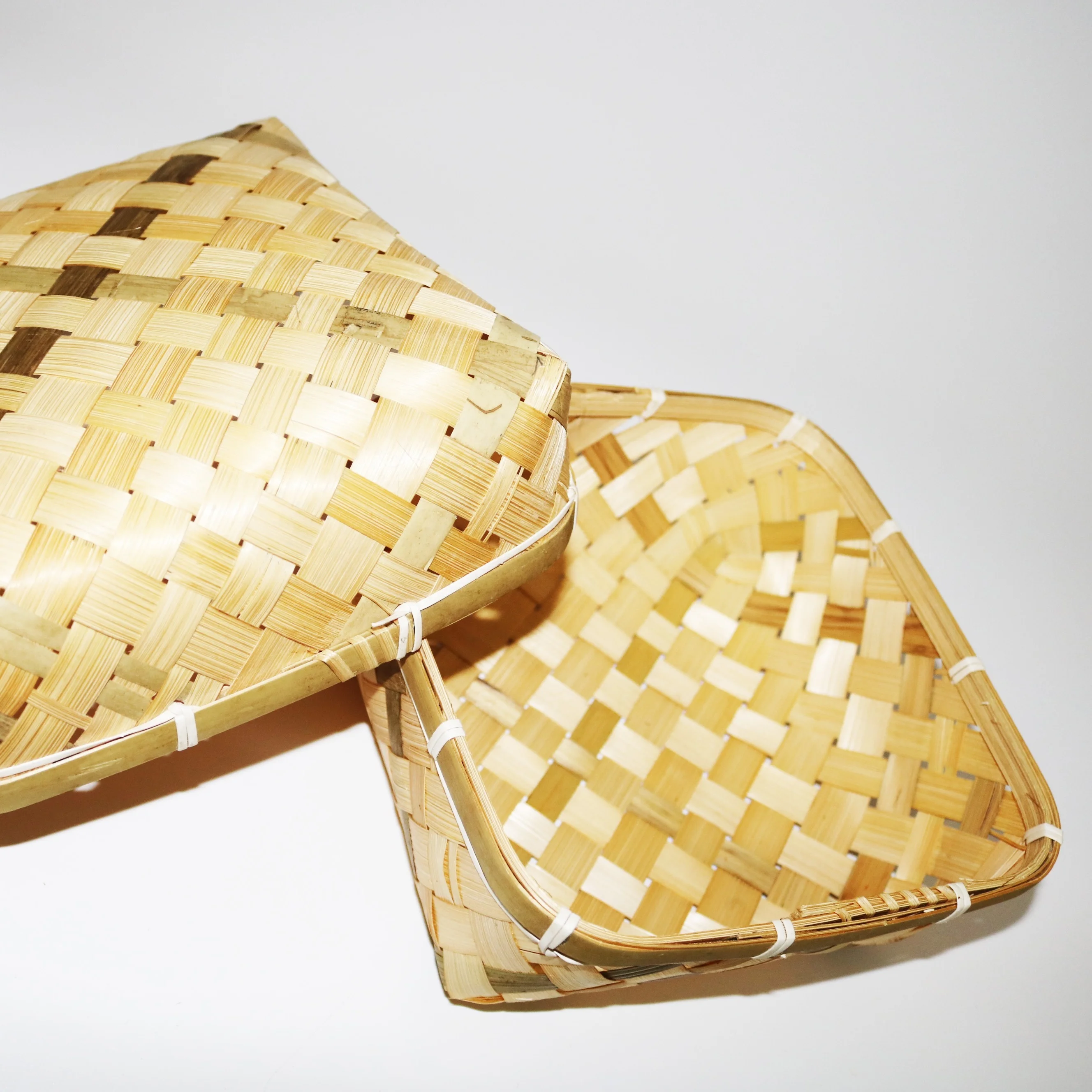 
Eco- frriendly square gift box by handwoven from high quality supplier 