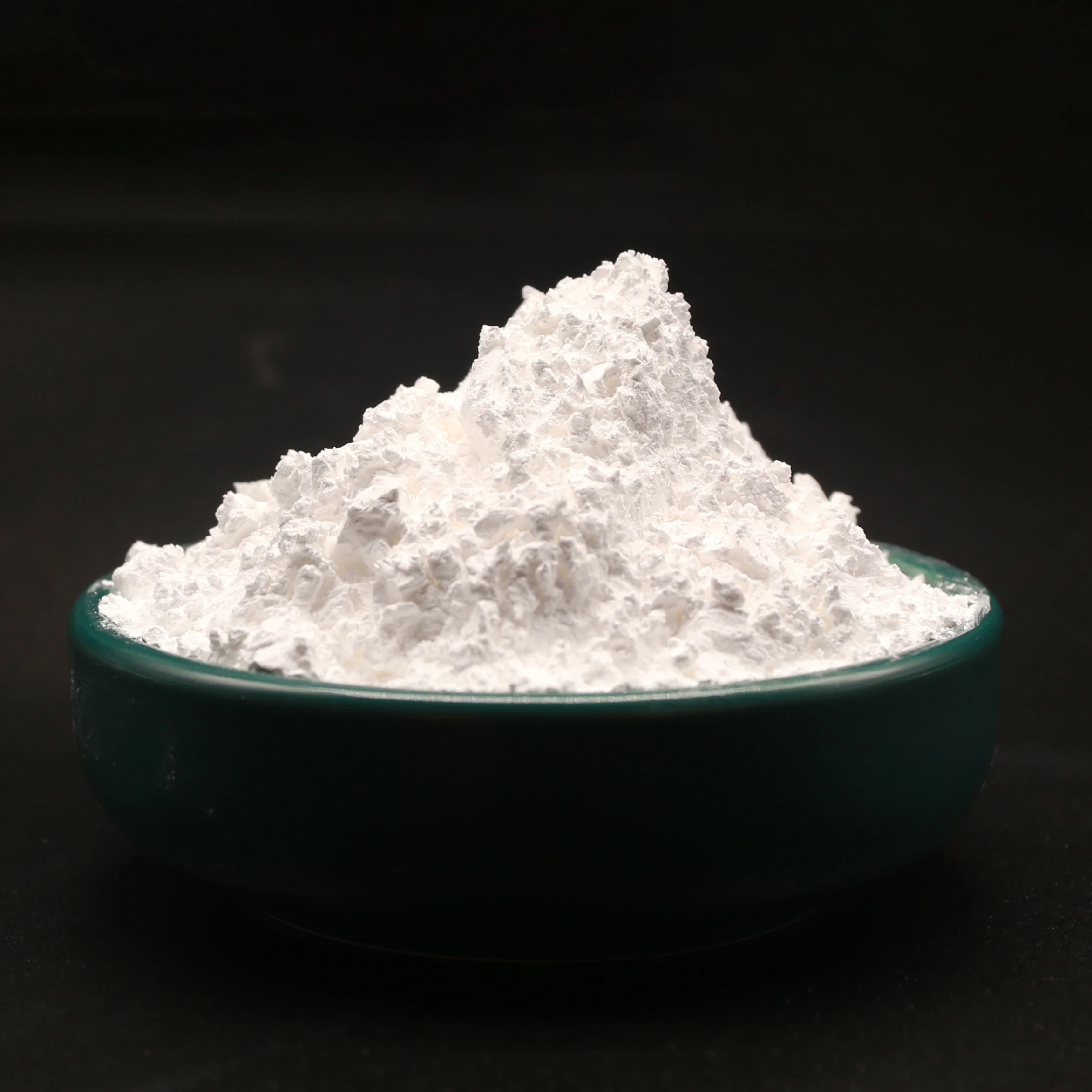 азот 46 удобрение. порошок титана. полирит оксид церия 70 0. оксид иттрия. 8мкм 200г.