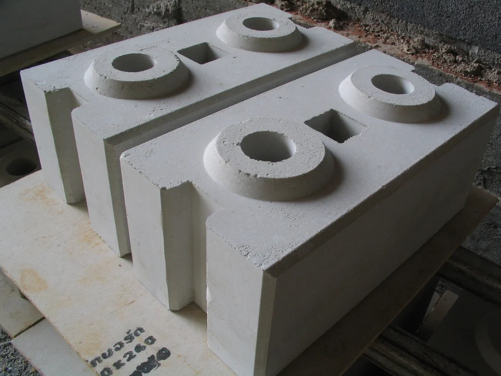 interlocking concrete block molds