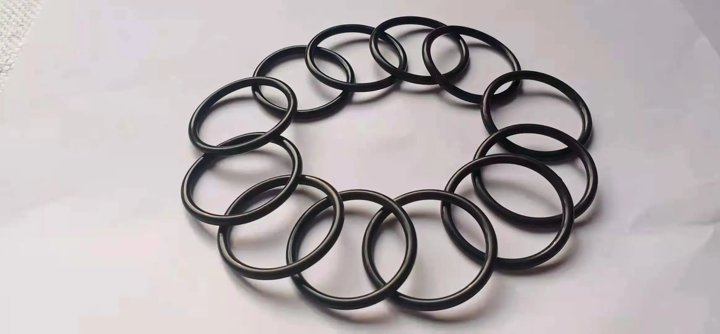 Customize Epdm Hnbr Nbr Ptfe Fkm Silicone Fpm Ffkm Rubber Oring Seals O ...