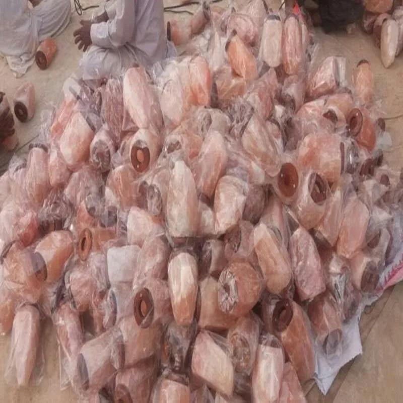 Hot Sale Himalayan Natural Crystal Candle Holder High Quality Candle Holders Rock Salt Natural Himalaya Salts Candle Lamps factory