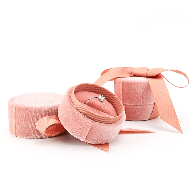 Love Design Pink Jewelry Packaging Round Box Velvet Ring Box Jewellery Necklace Gift Box With