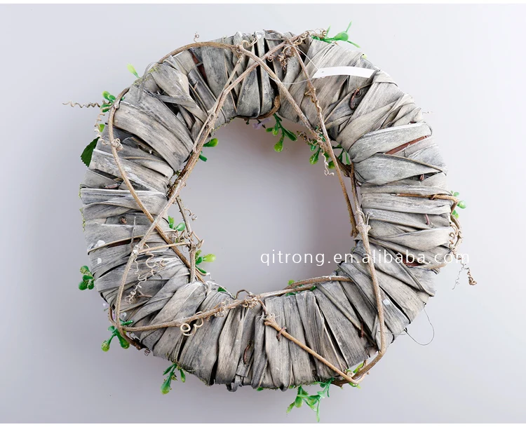 purple flower garland