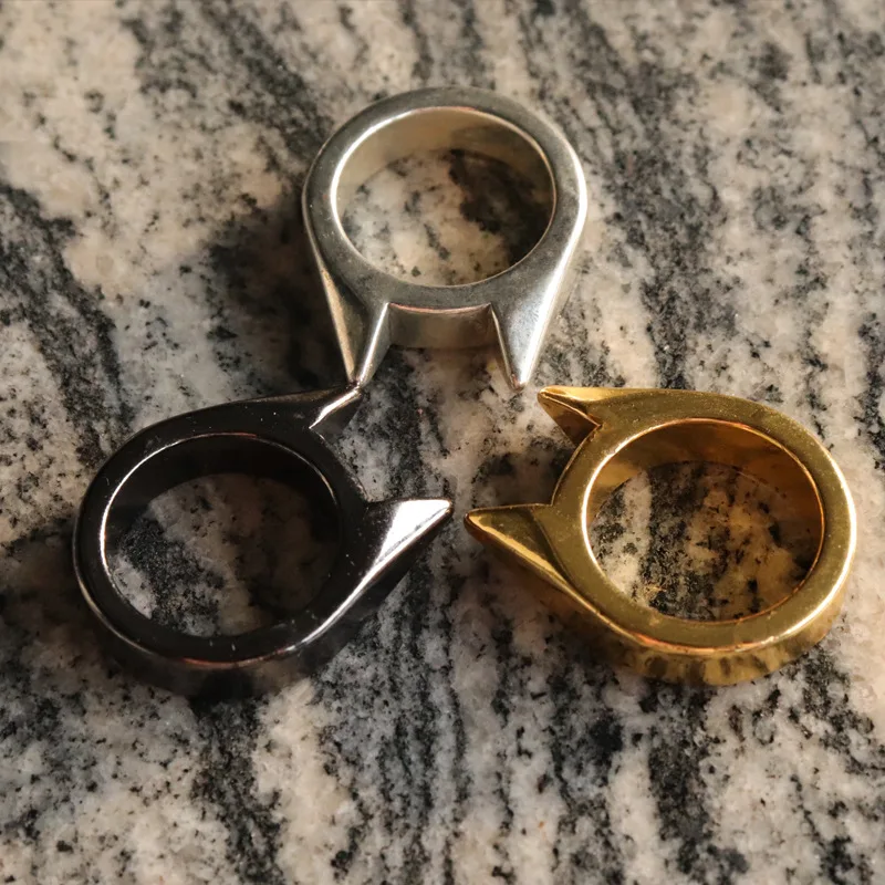 Self Defense Ring Personal Defense Weapons Men Women Survival Protection Finger Ring Safety Tool