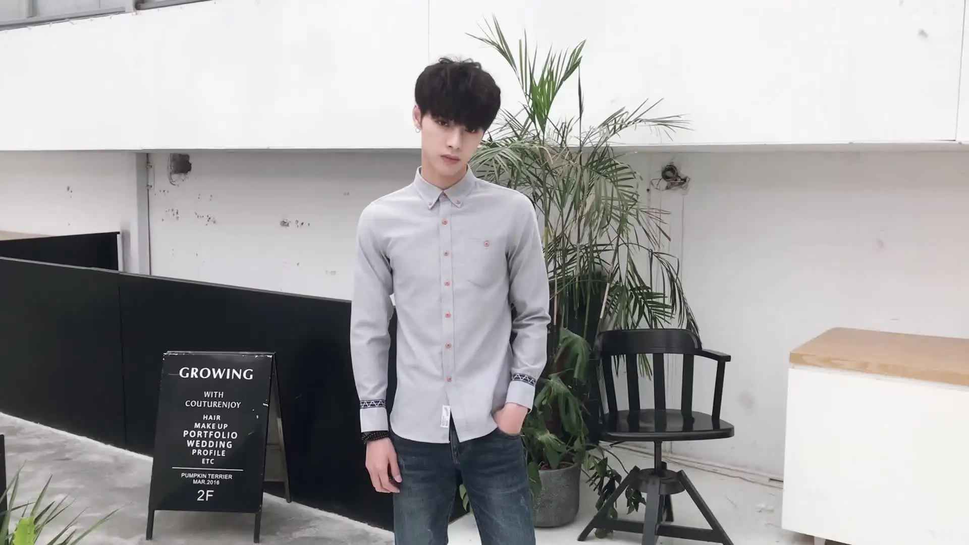 Designer White Casual Shirt for Men Breathable ODM