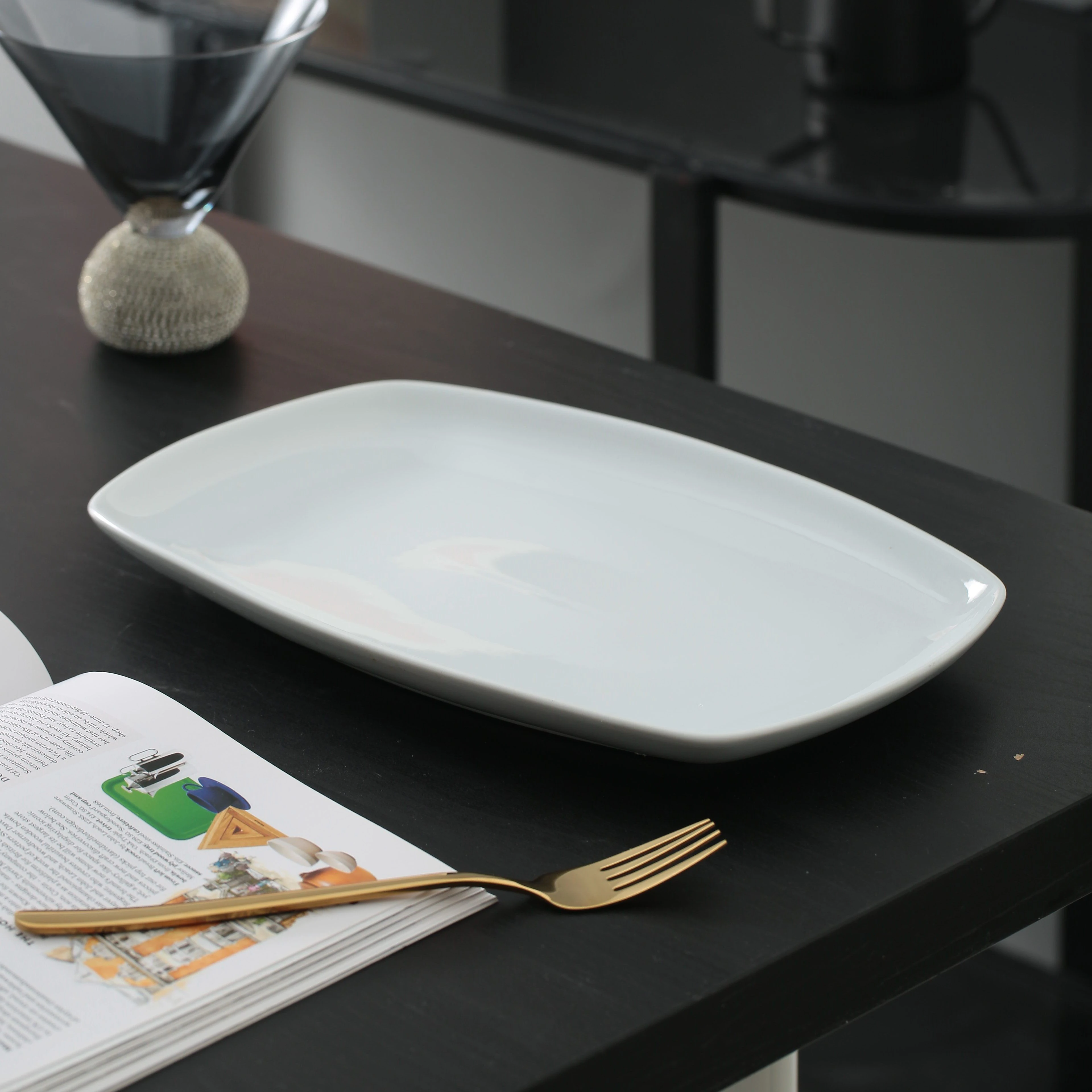 Wholesale Dinnerware Minimalism 12 Inch White Ceramic Plates Porcelain Dish for Weddings and Hotels Plate Rectangle details