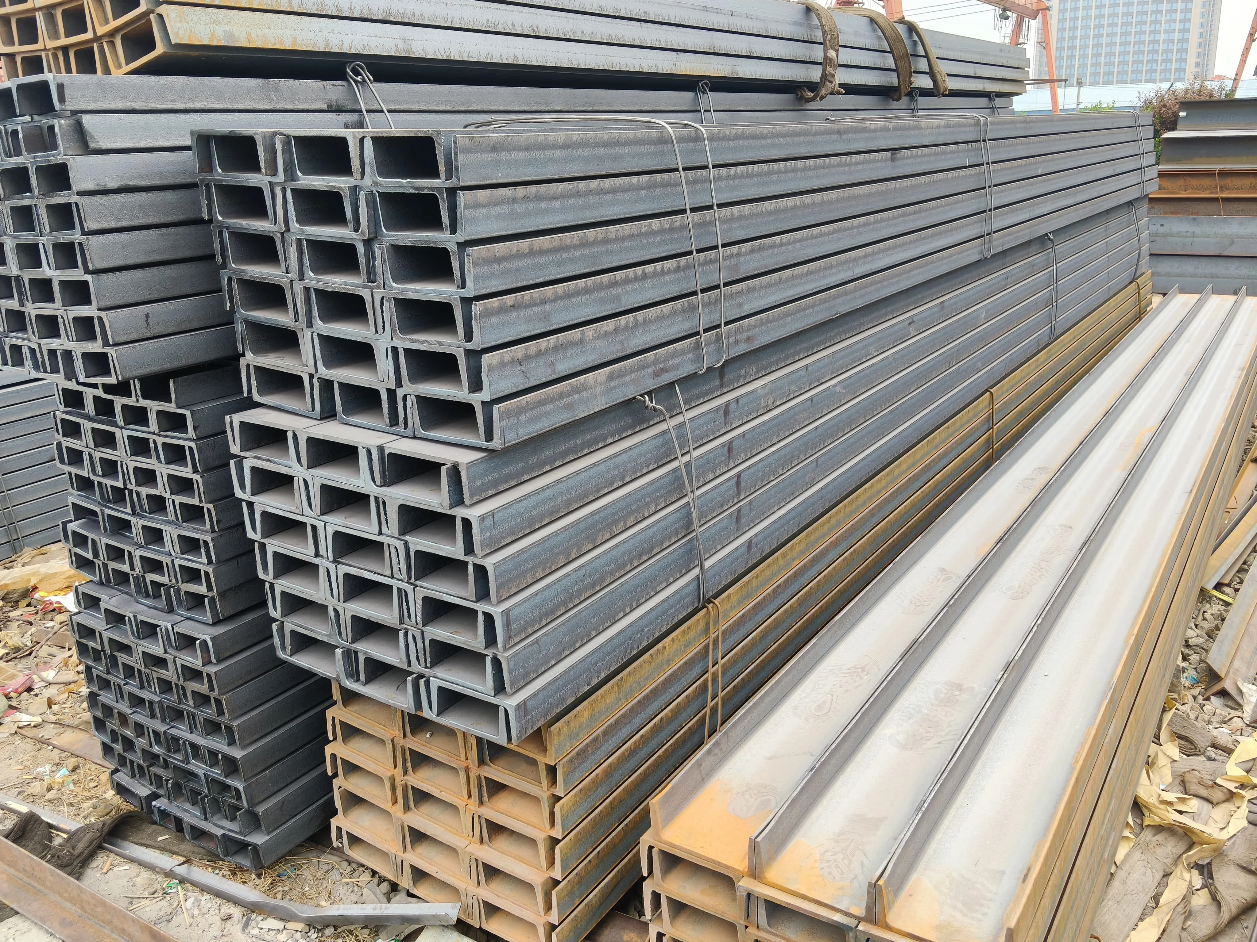 e steel channels upe300 c channel steel at competitive prices954-4