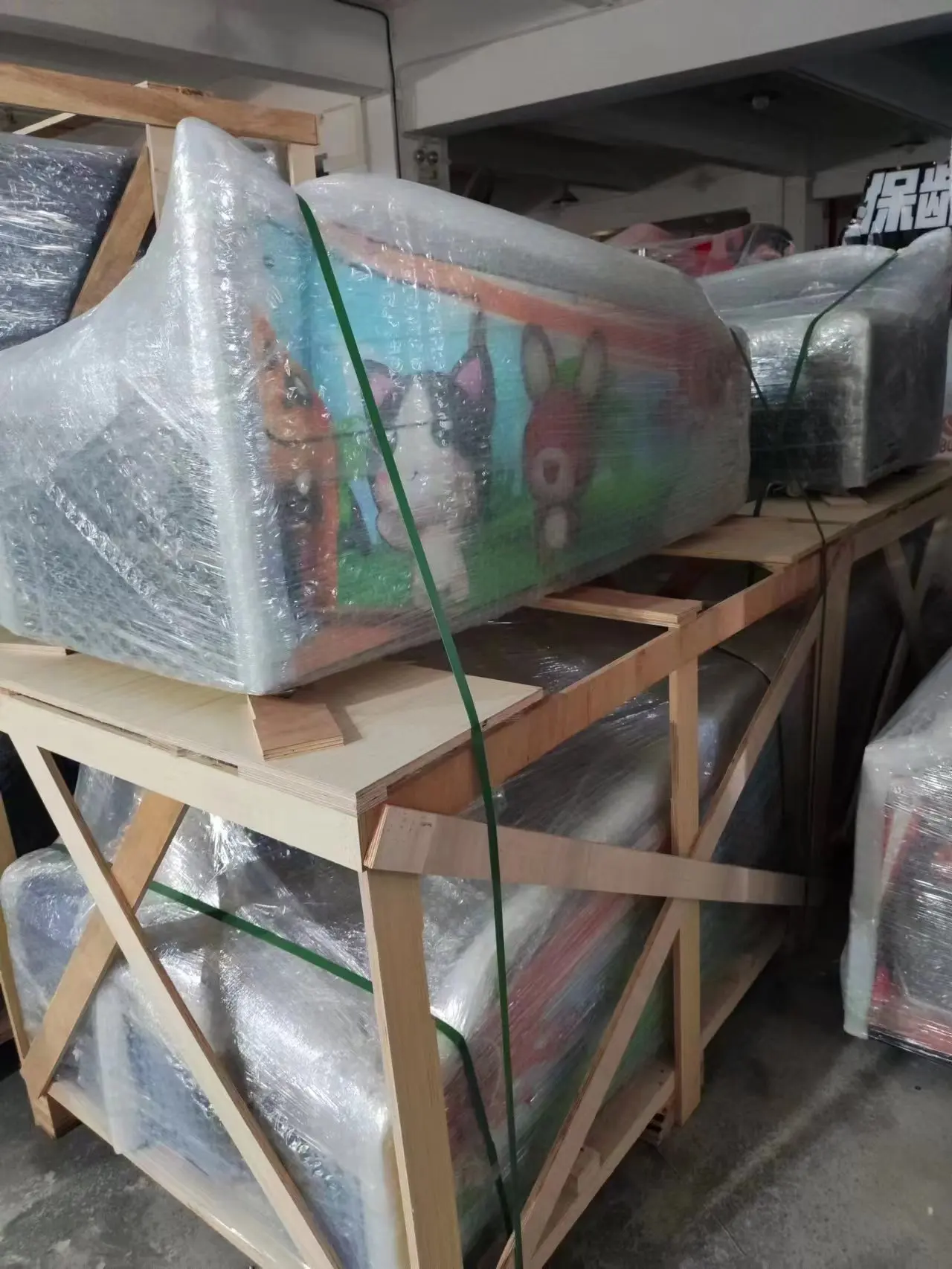 RaiseFun Hot Sale Interactive Screen Bowling Arcade 2 Player Multi-Level Game Coin Operated for Kids and Parents factory