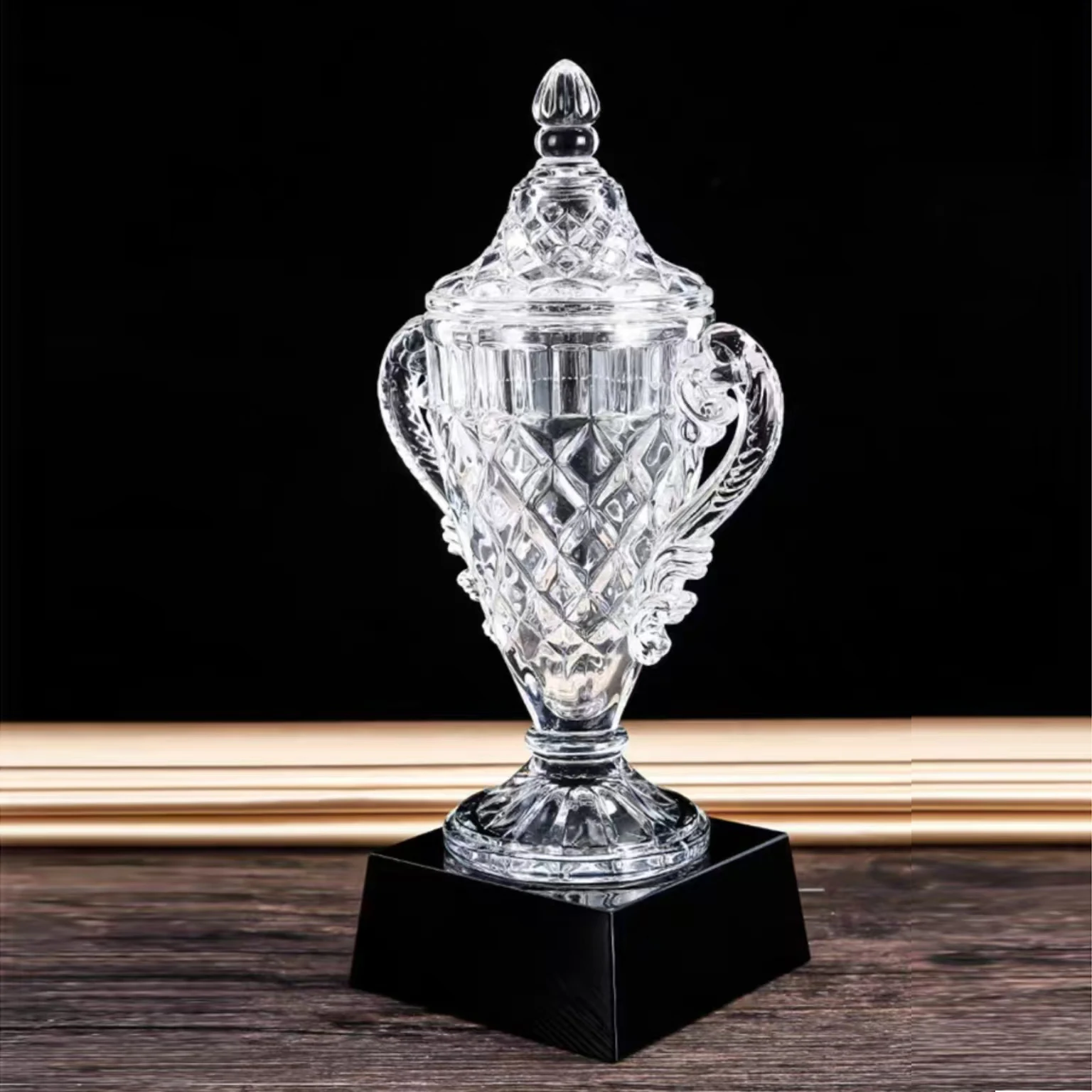 Optical Glass Cup Trophy MH-J0323 Crystal Craft Polished Carved Engraving Souvenir Gift Decor Christmas Love Sports Theme Model details