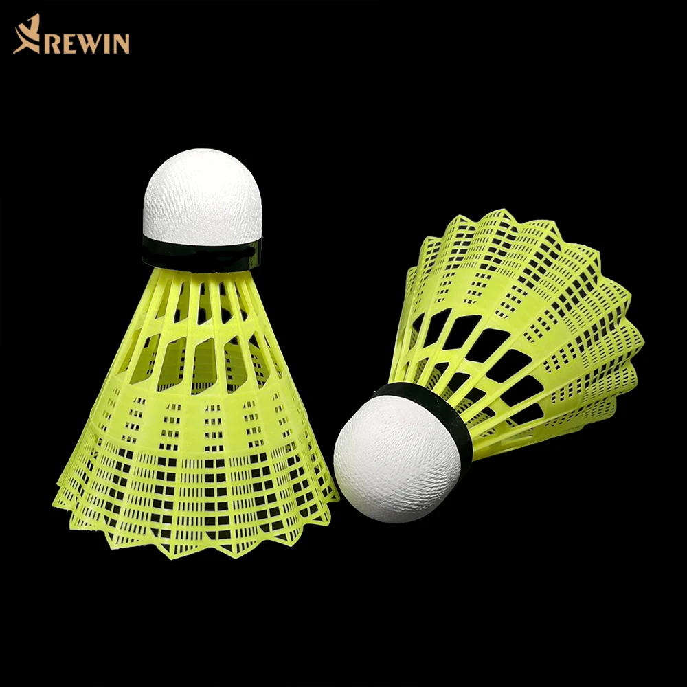 Hot Selling Wholesale Cheap Nylon Badminton Shuttlecock Of M370c