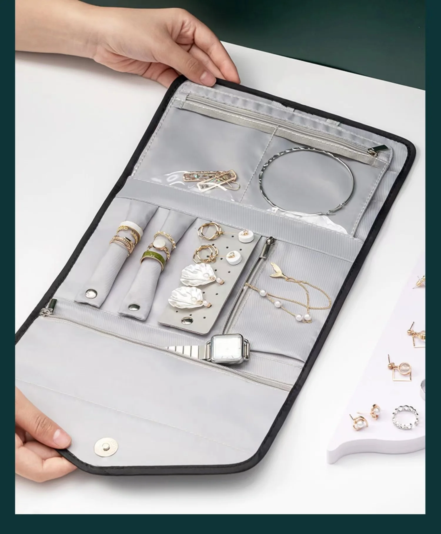 Custom Travel Jewelry Organizer Case Foldable Jewelry Pouch Roll For