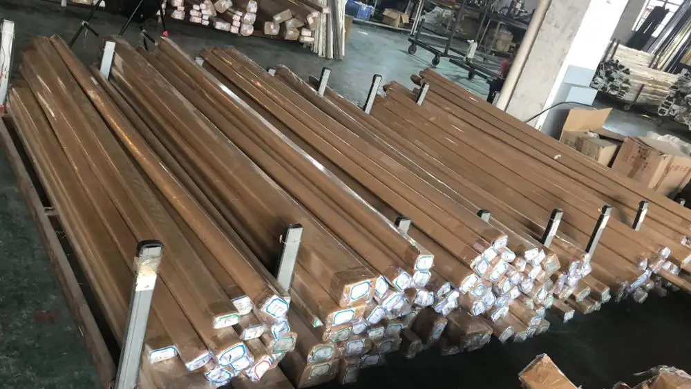 sales new shaped ornate high quality picture photo metal frame