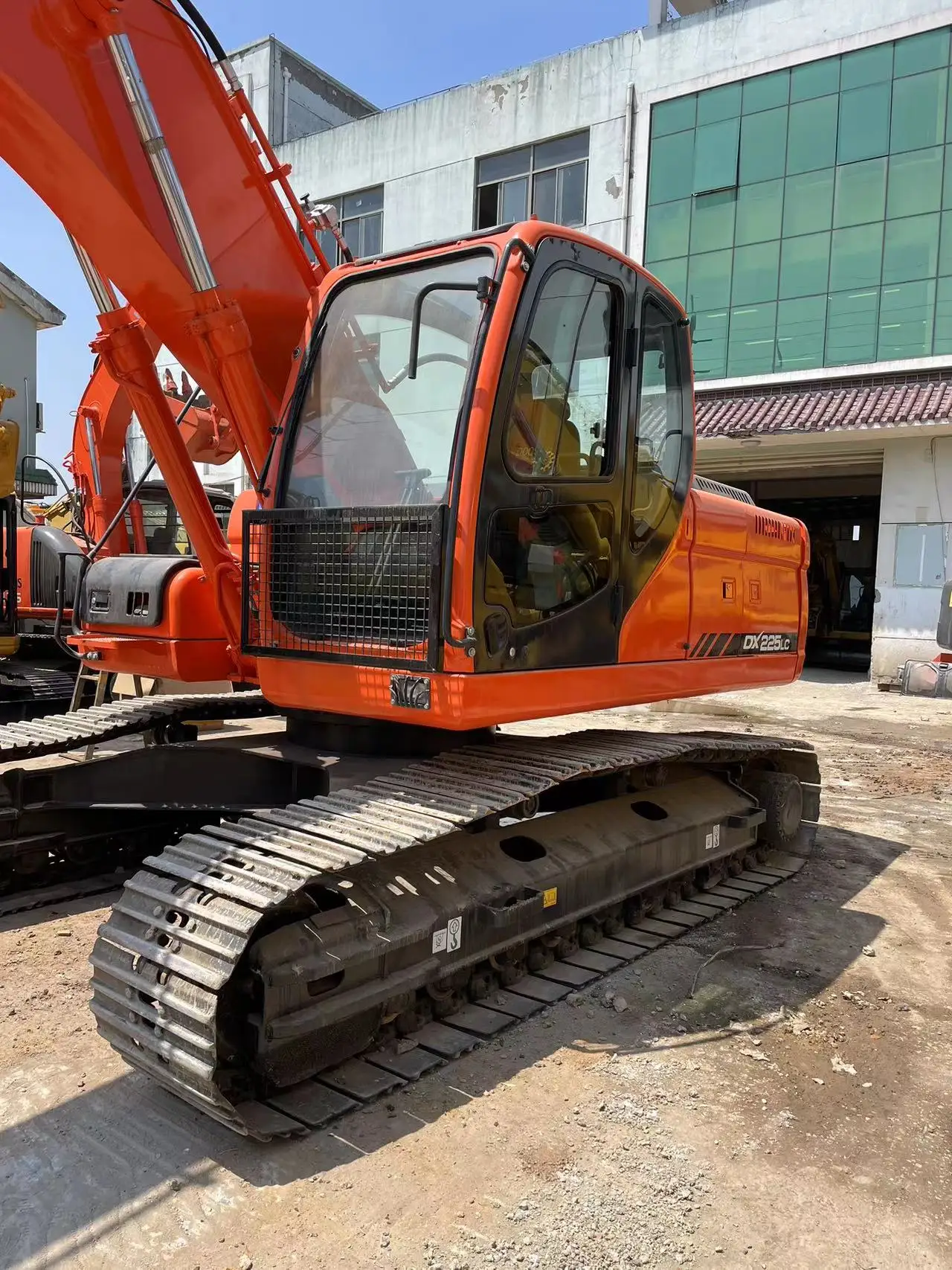 Original Second-hand Excavators Doosan Dx225 Dh225 Crawler Excavator ...