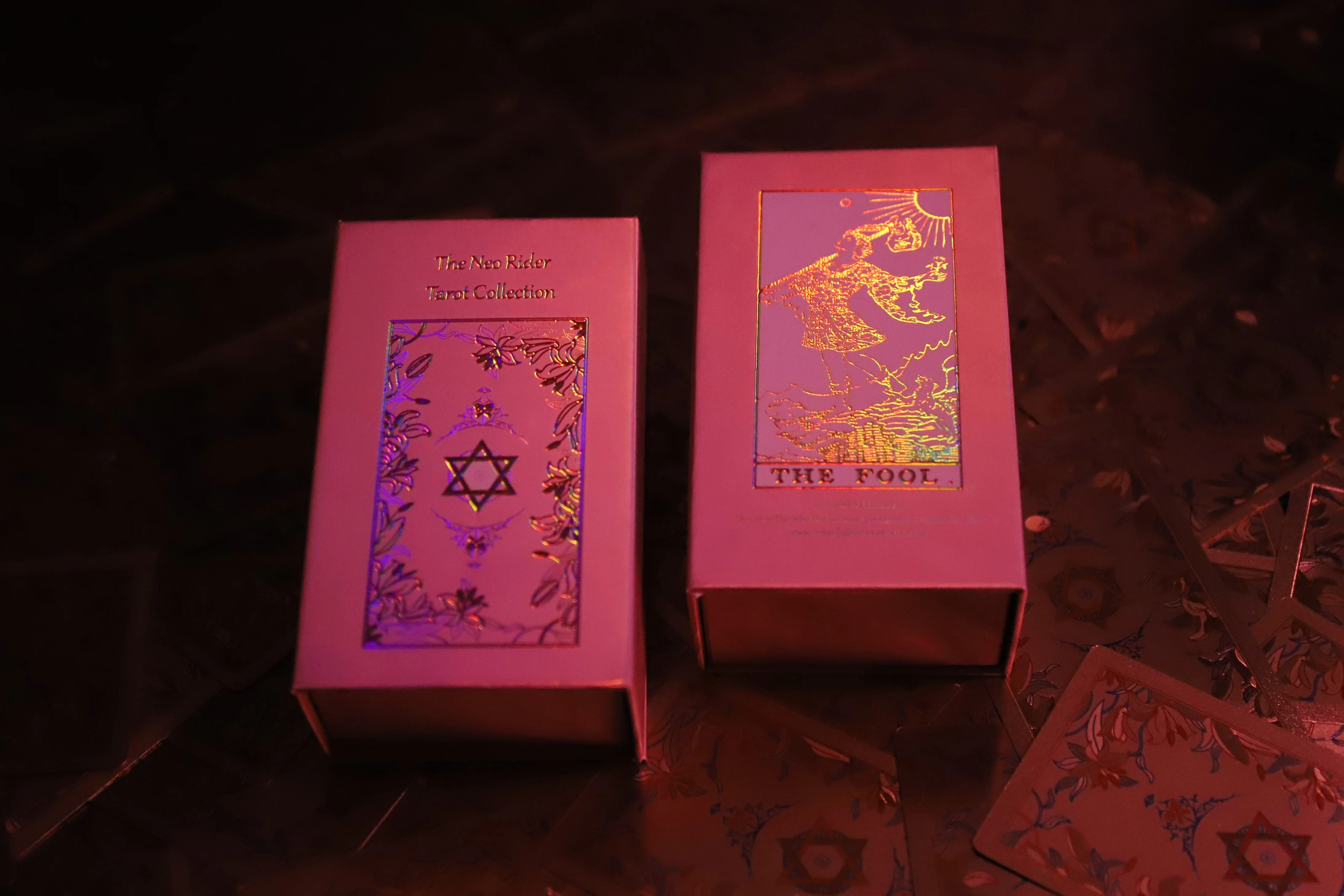 Tarjetas Originales De Tarot Color Rosa Pvc Coleccion De Tarot Neo Rider Venta Al Por Mayor Buy Cartas De Tarot Tarjetas De Venta Al Por Mayor El Neo Rider Tarot Coleccion Product On Alibaba Com