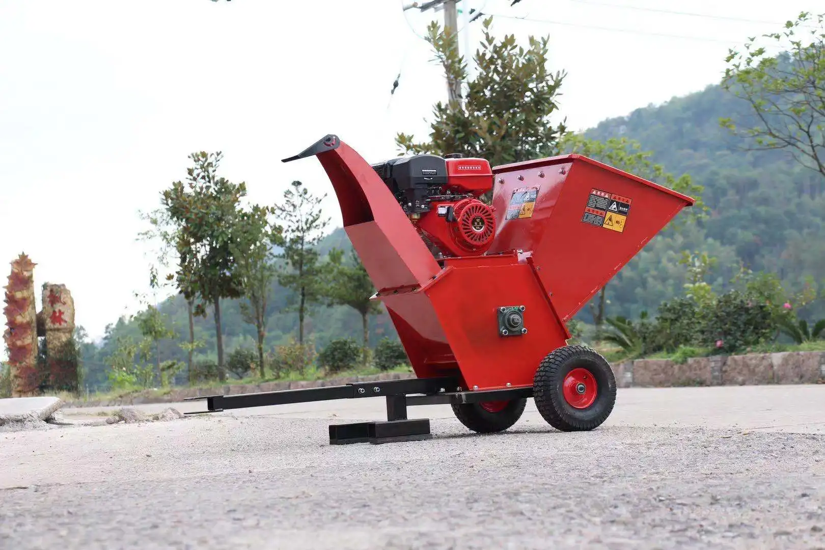 wood chipper shredder