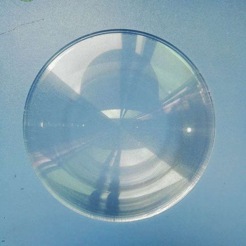 200mm fresnel lens