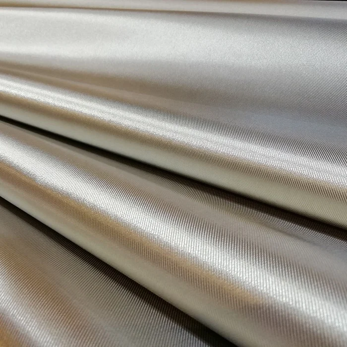 一种用于钱包衬里的电磁屏蔽防辐射织物 - buy 电磁屏蔽织物,防辐射