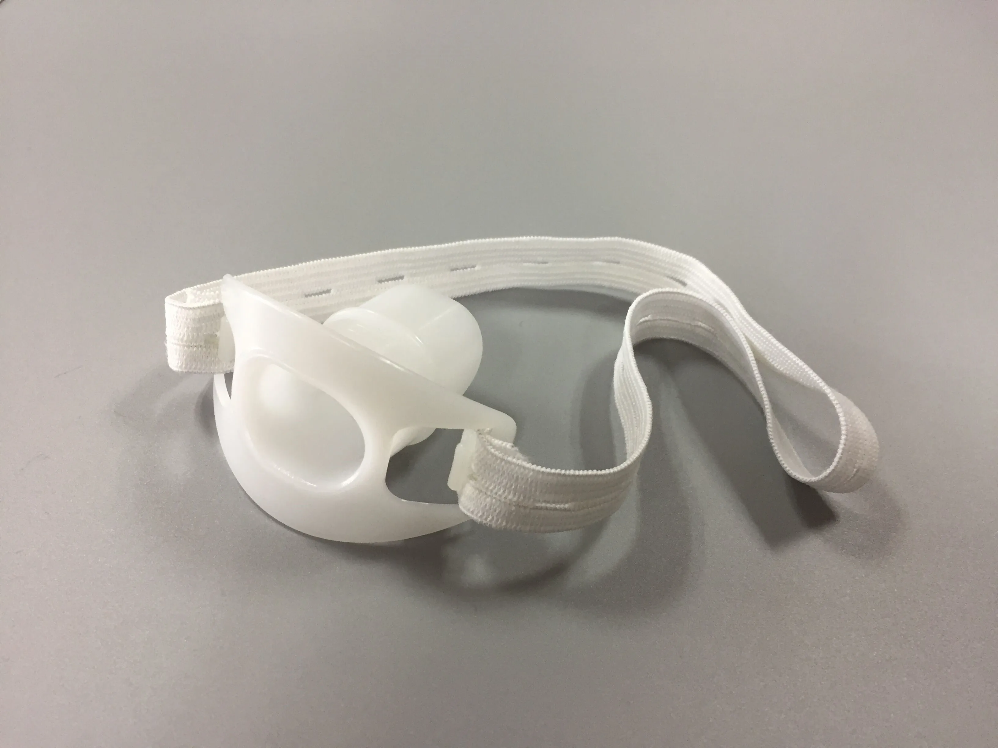Disposable Medical Endoscopy Bite Block Mouth Guard For Gastroscopy