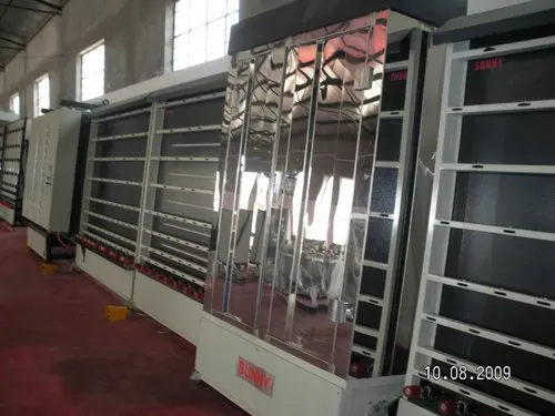 LB1600P Vertical Insulating Glass Line01
