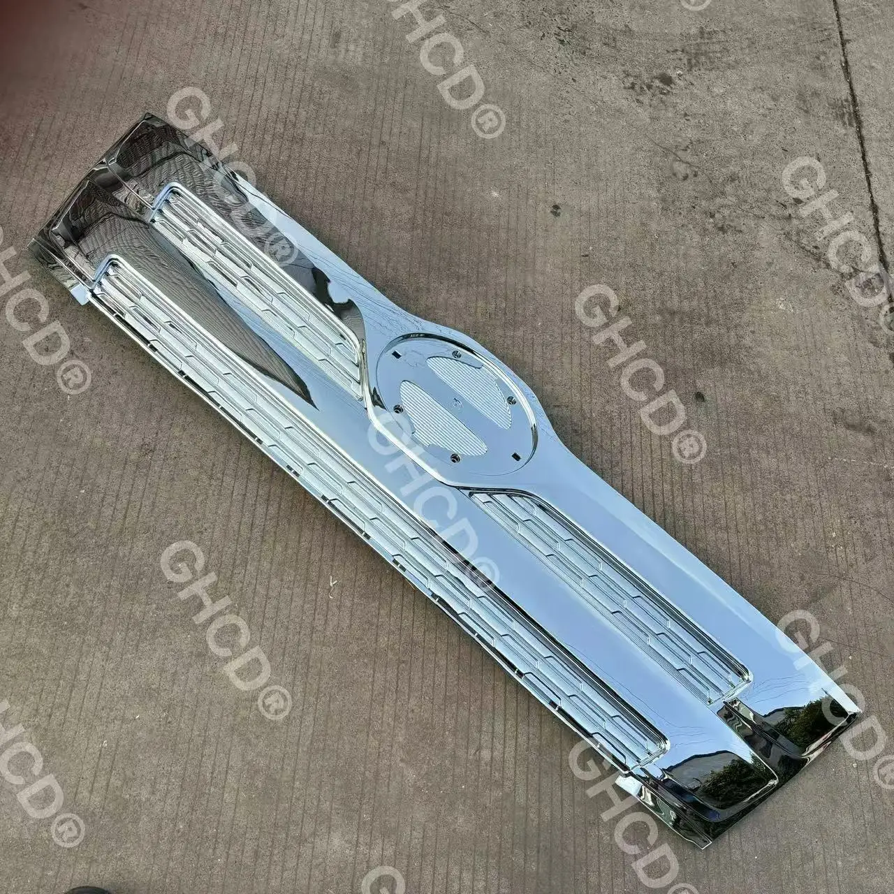 GHCD High Quality/factory Price All Chrome-plated Grille for Japanese Truck New HINO 500 Dominator supplier