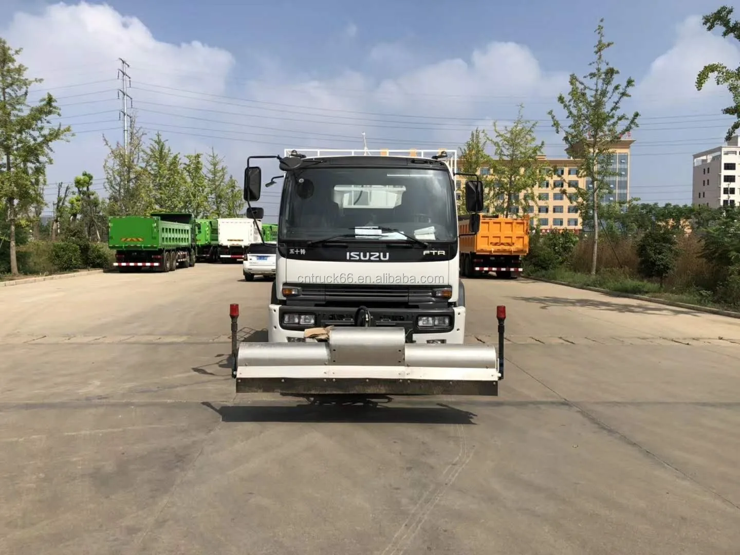 I-SUZU FTR 10000 liter High pressure road cleaning truck