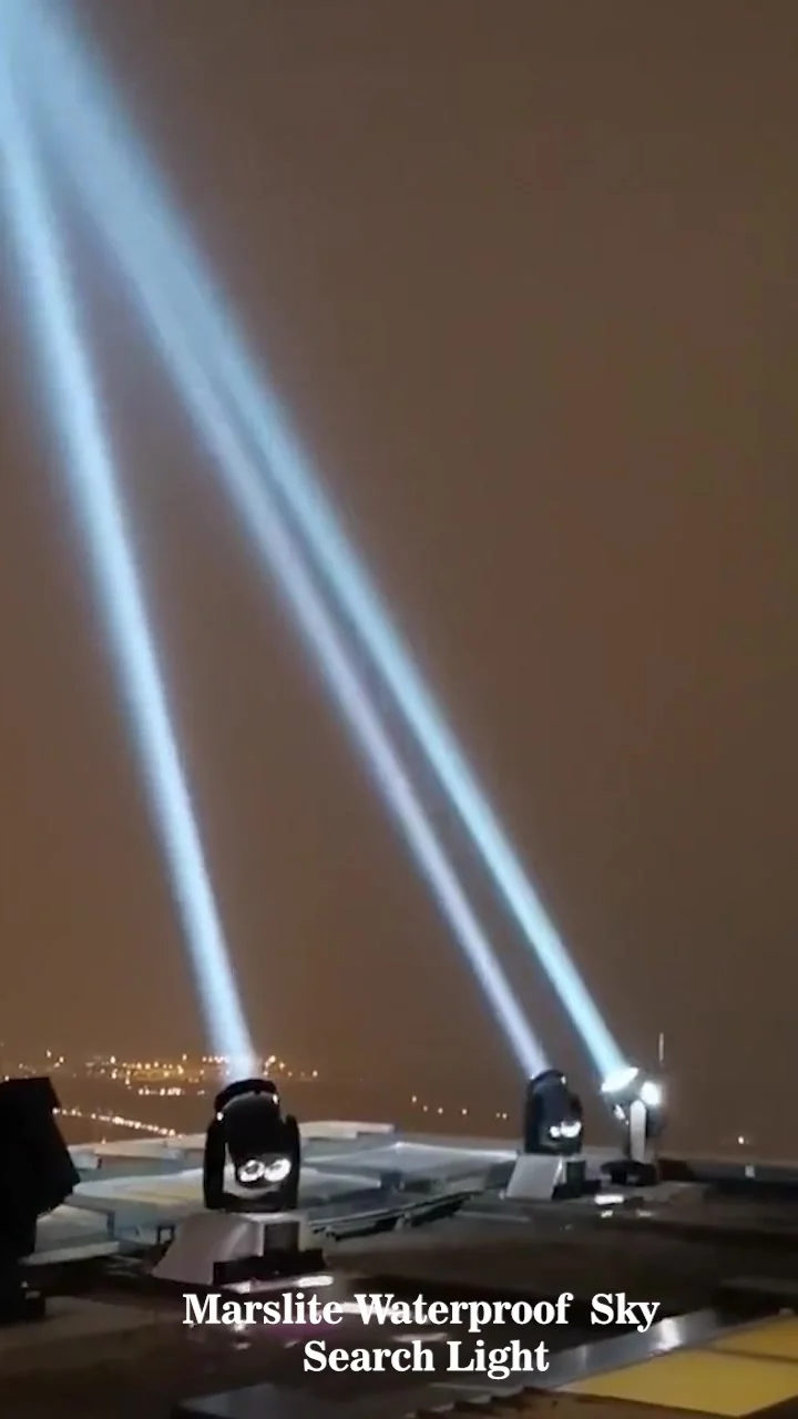 【ほぼ新品】K2 SKYLITE スカイライト138 CHARM Mサイズ 防水LEDズームライト レッドカイザー 700ルーメン｜LHA-KS431Z