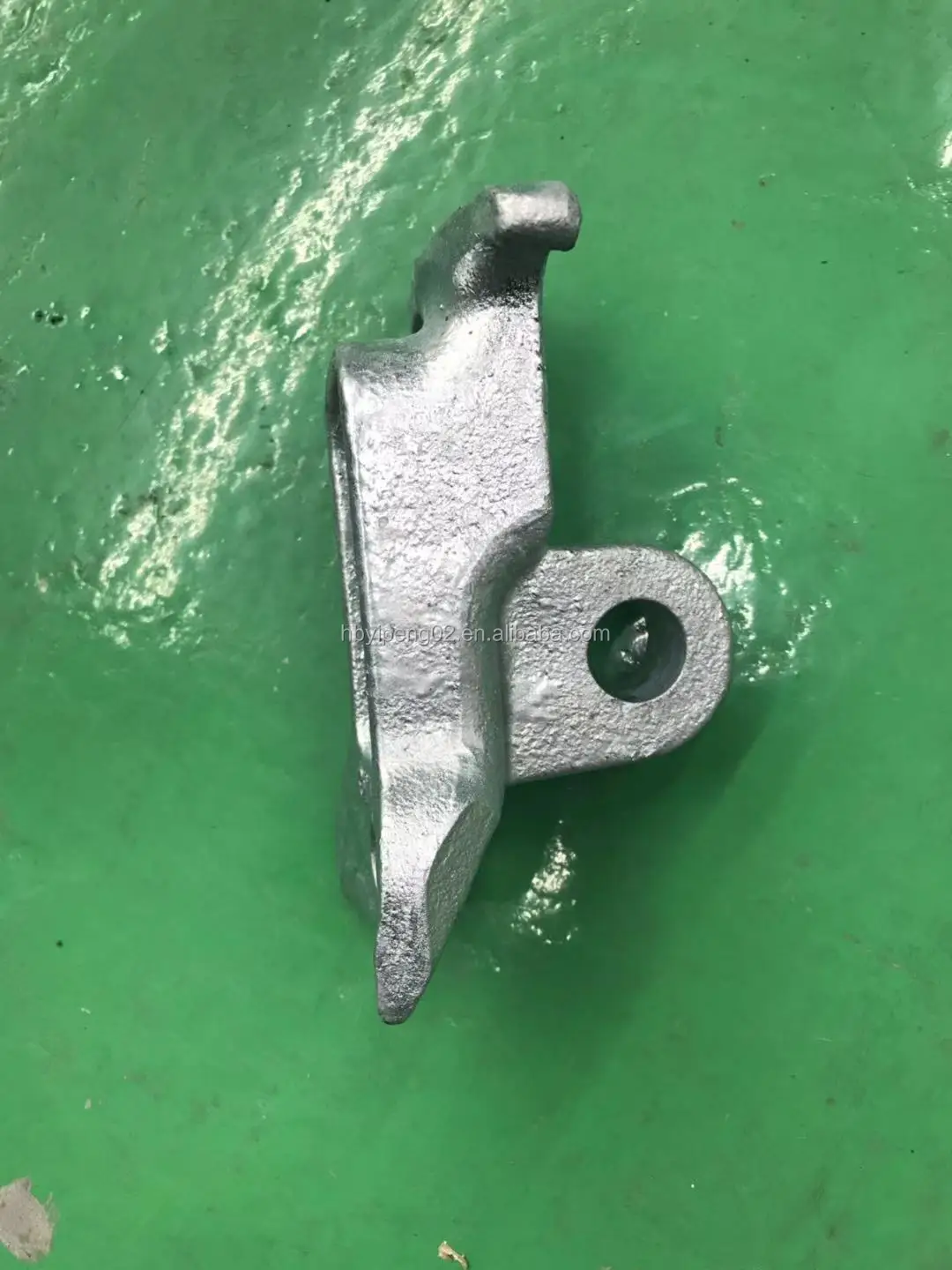  (3)