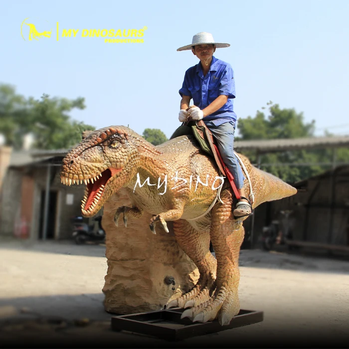 Amusement ride 1.jpg