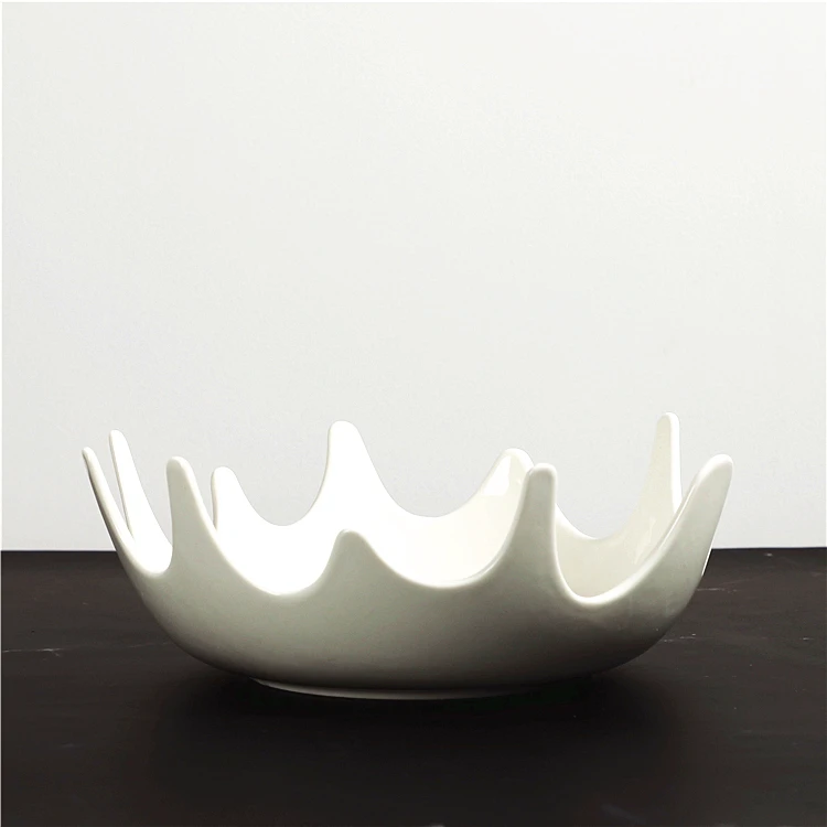 Modern novel design durable cheap custom dessert cake sushi appetizer snack ceramic serving dish for restaurant.jpg