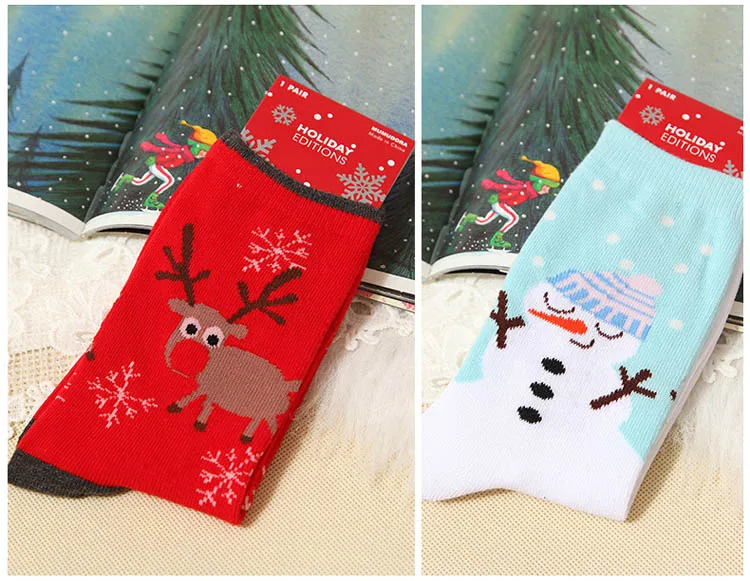 Wholesale Hot Sale Cotton Women Christmas Socks Cheap Cute New Year Red Socks