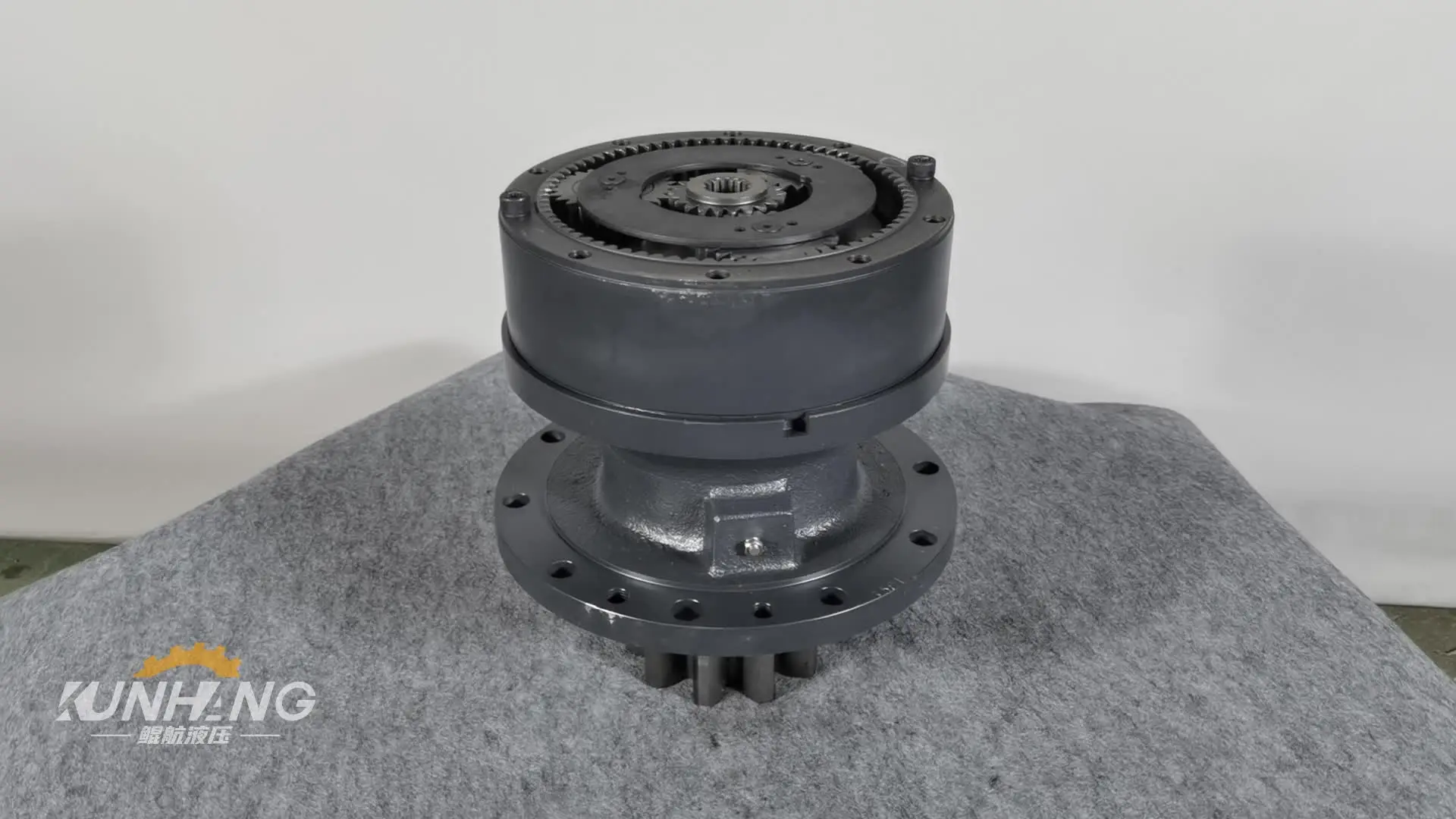 Doosan DX140LCR DX140W Swing Reducer 170303-00003a 170301-00008
