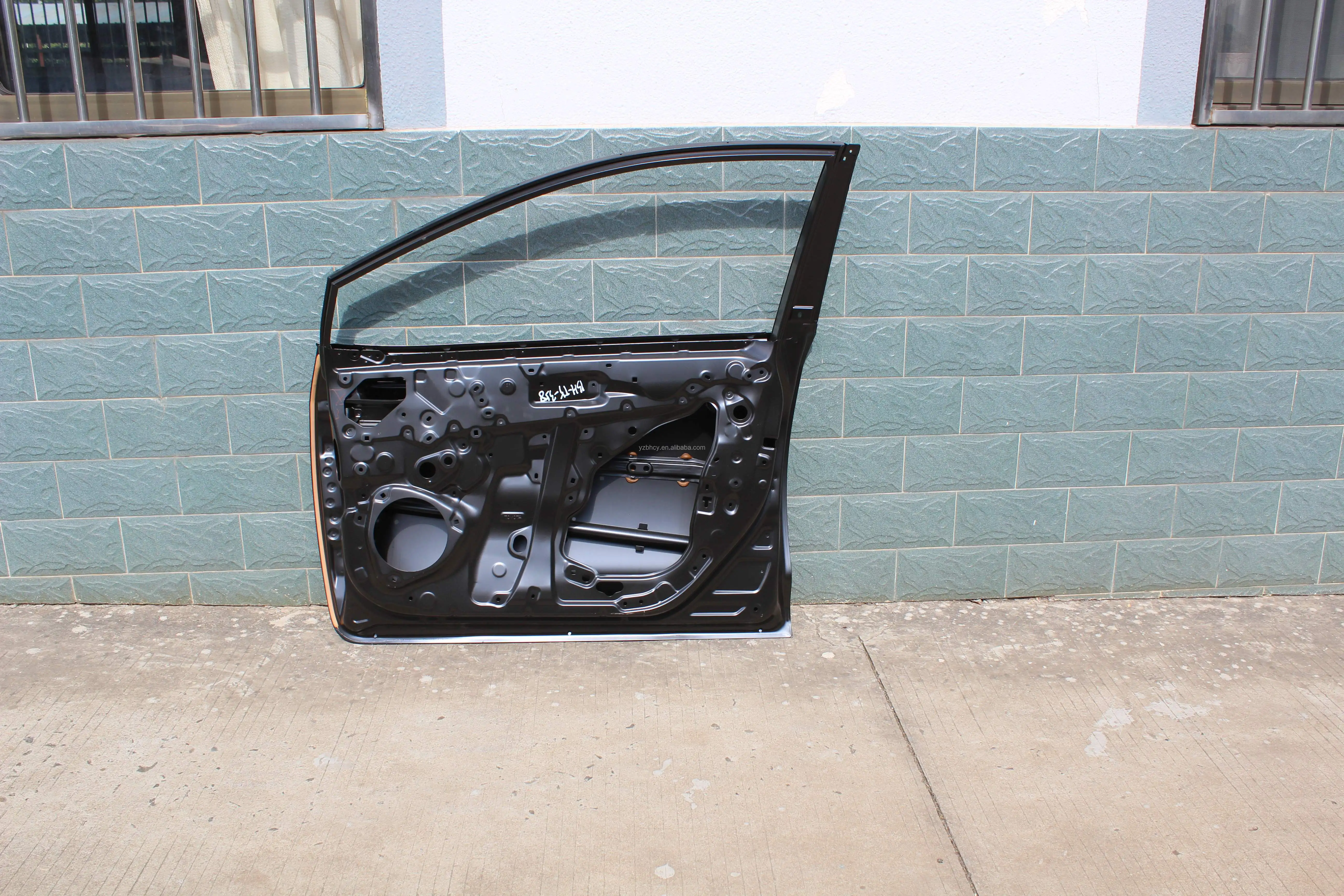 更换汽车备用车身钣金件汽车前门面板卡罗拉 2019 2020 nre210zw