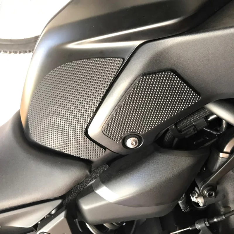 yamaha mt 07 tank pad