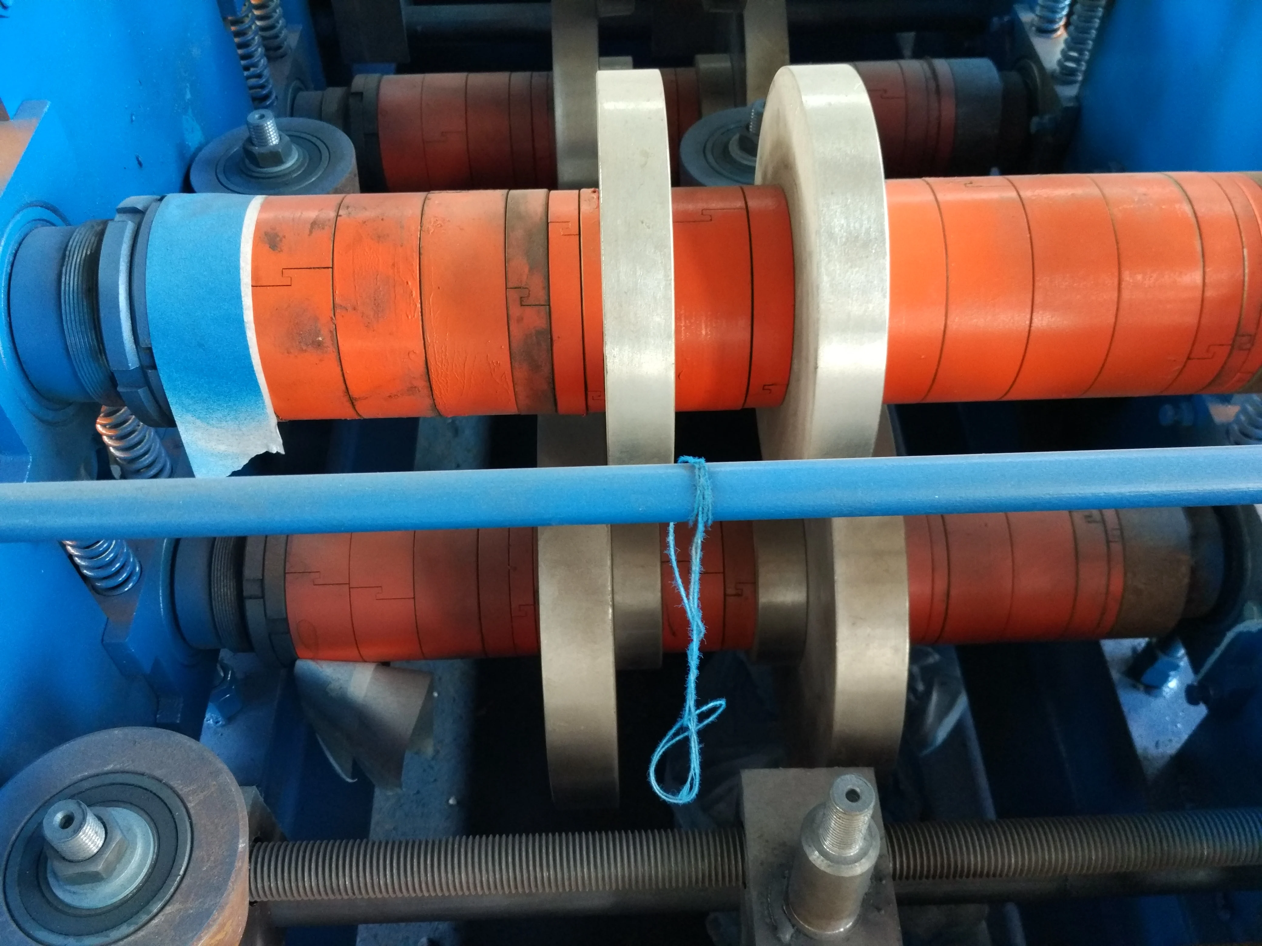 Automatic Changing Sizes Steel C Purlin Roll Forming Machine Steel