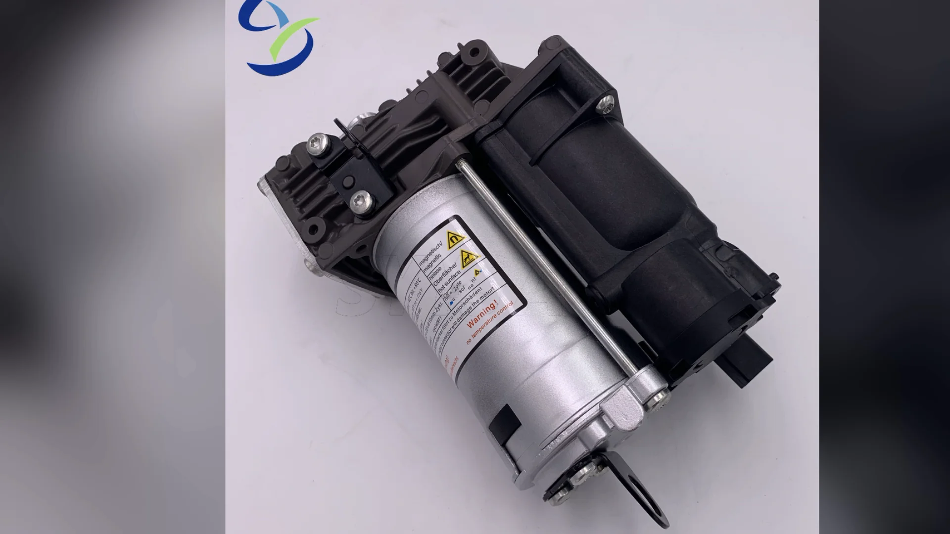 Source 0001147408 Brand new and hot sale Starter motor assembly 