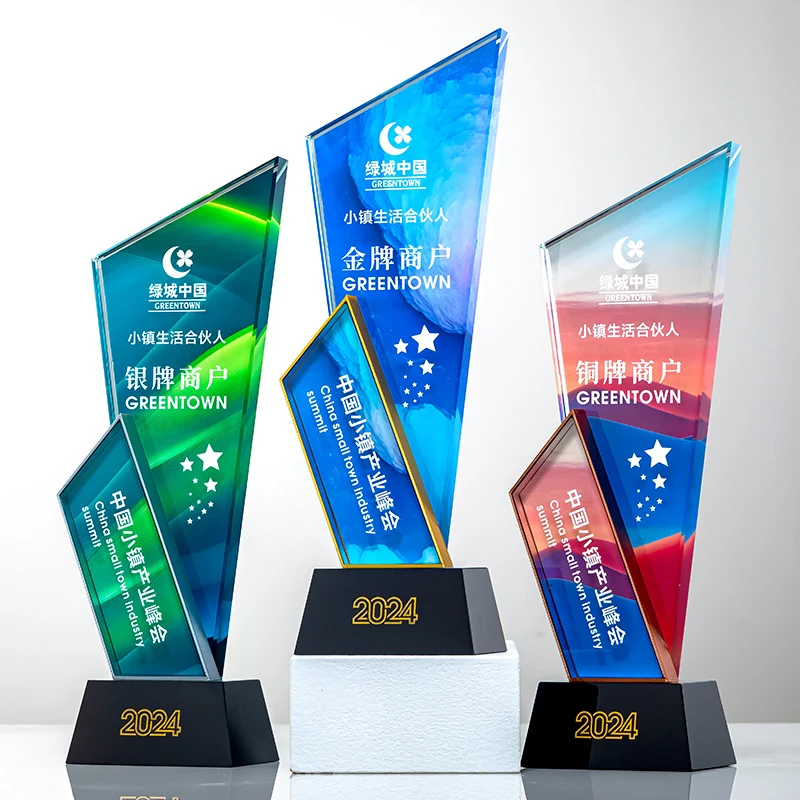 2025 Color glass trophy crystal Awards Star Trophy logo custom made sport trophy factory