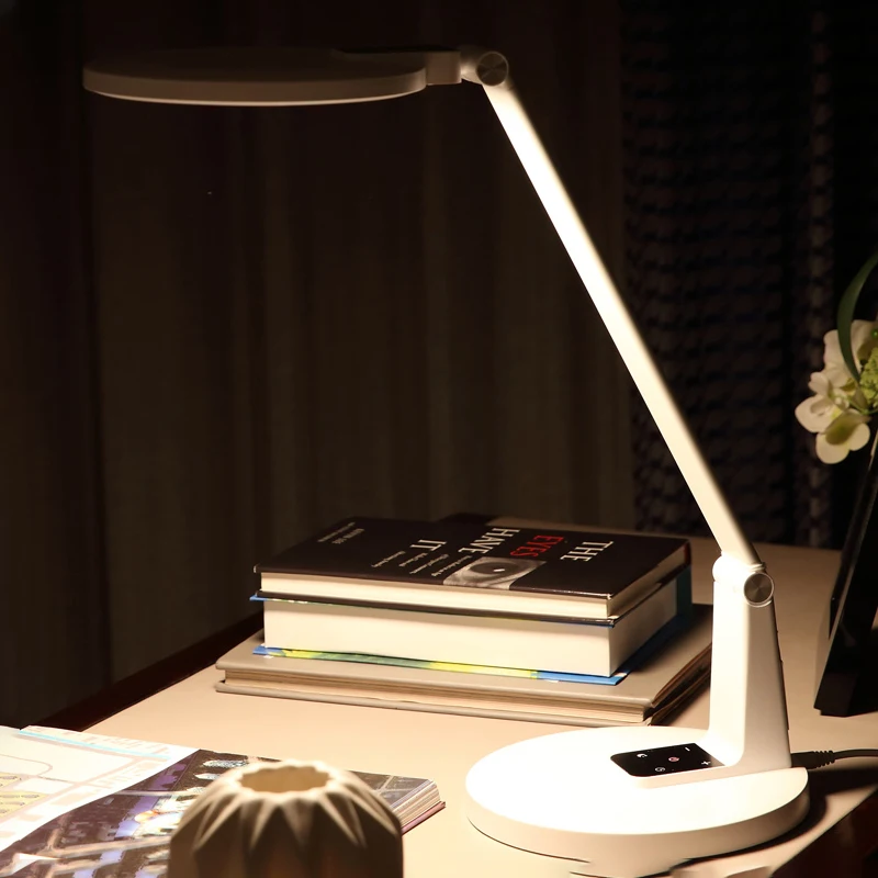 Widely Used Superior Quality Circle Adjustable Led Desk Lamp Wireless