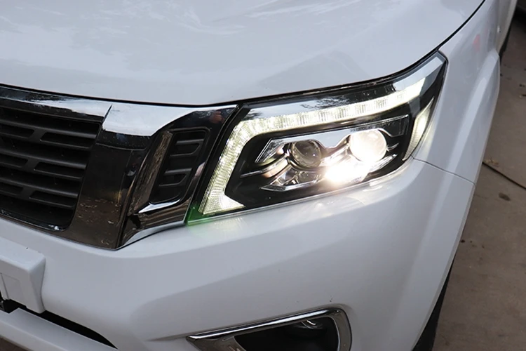 Navara headlight 6 (2).jpg
