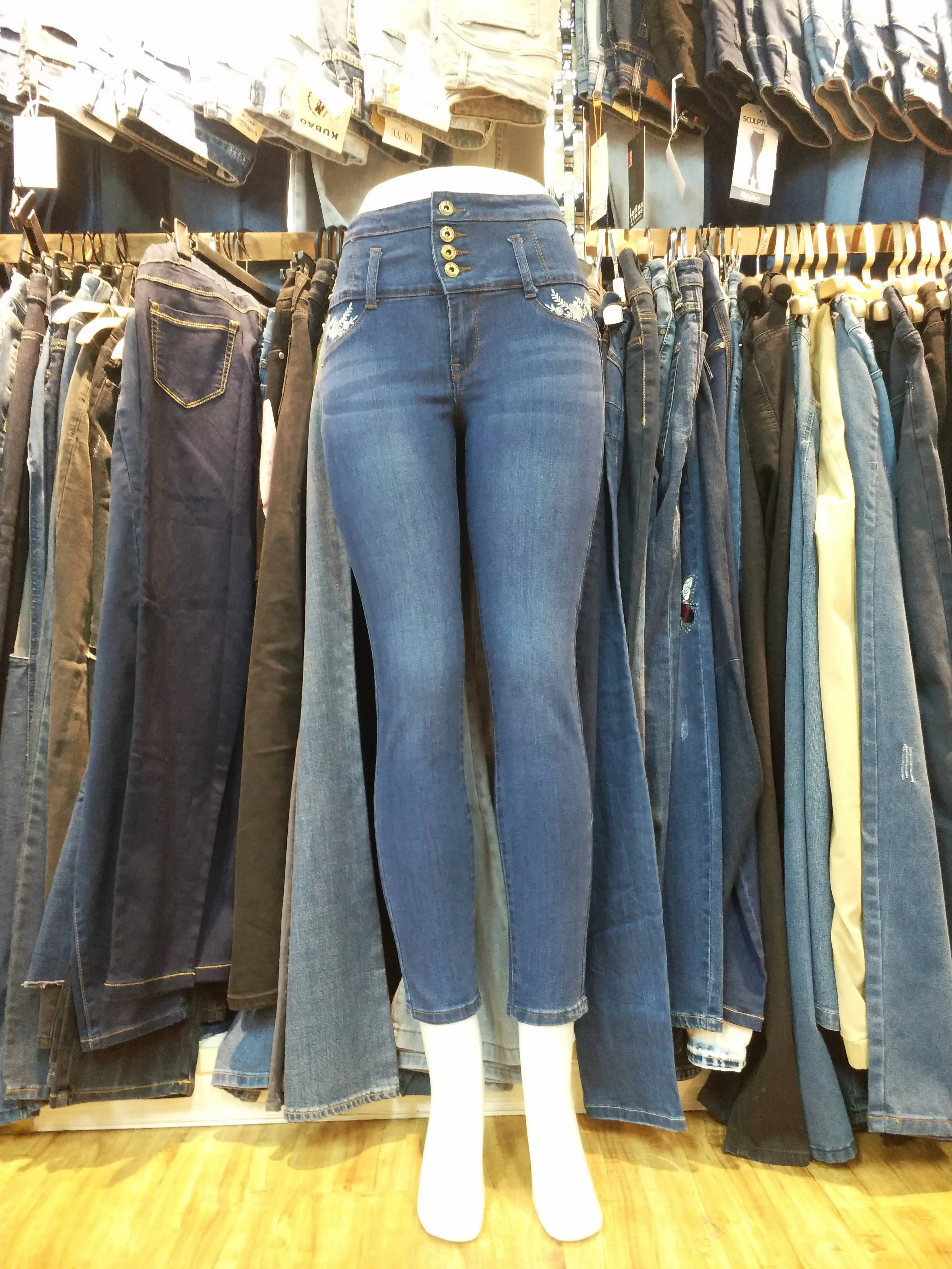 Mixed jeans