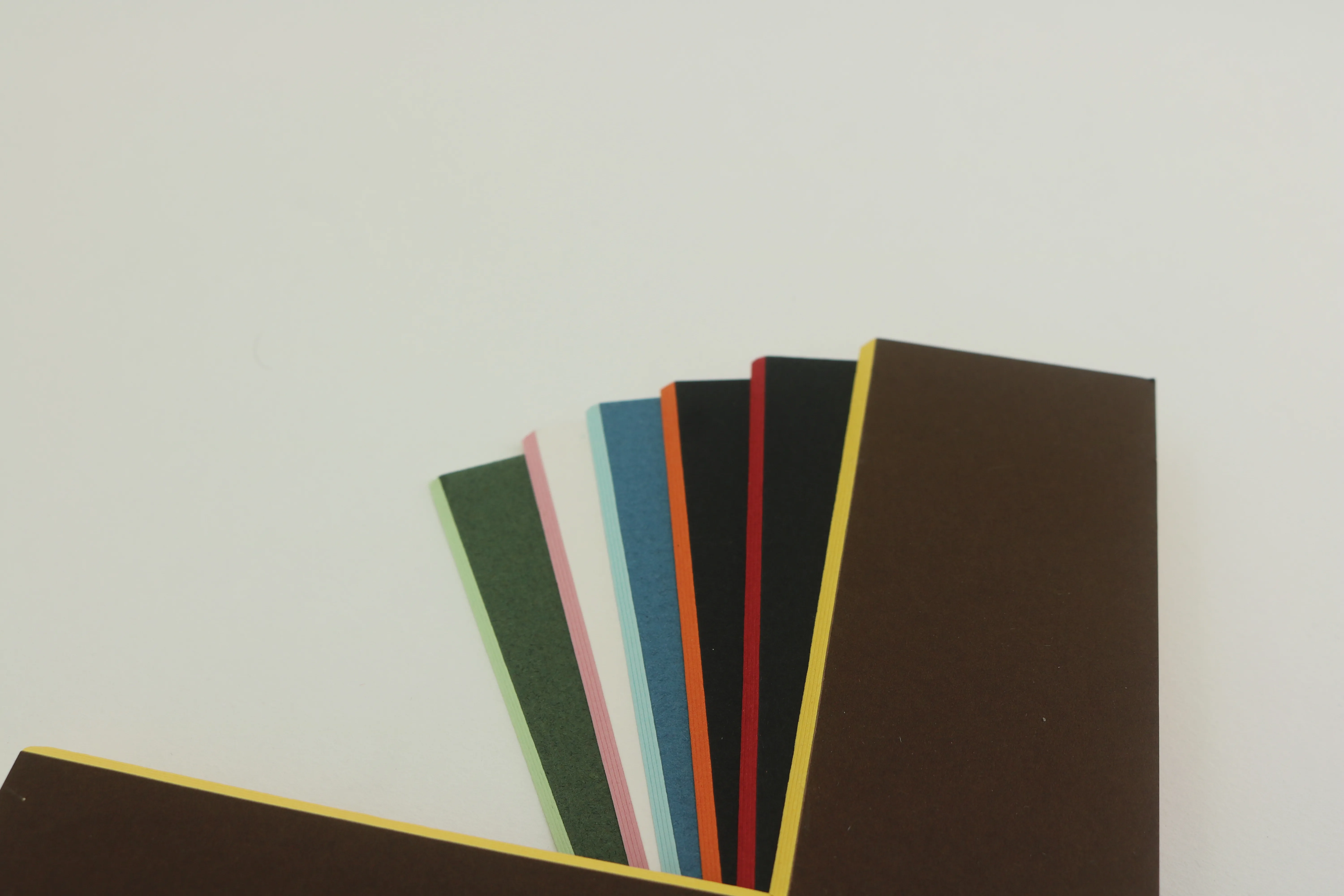 Wholesale Acid-Free Cut/Pre-cut Color Core Matboard for Frames for Creative Displays manufacture