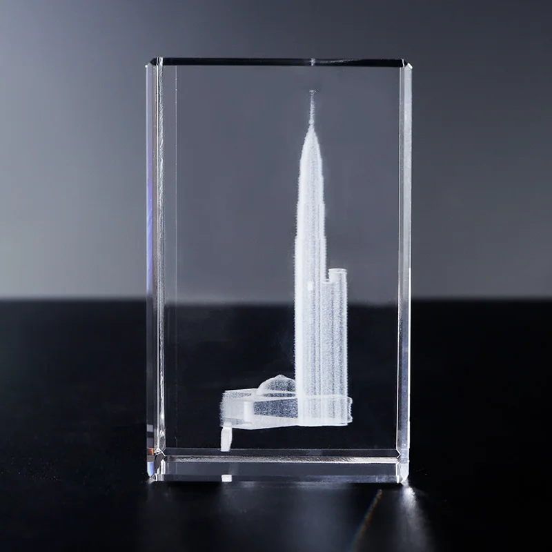 Custom 3D Photo Crystal Cube 8cm The Twin Towers Malaysia Laser Engraved Glass Trophy Polished Tourism Souvenir Gift Home Decor manufacture