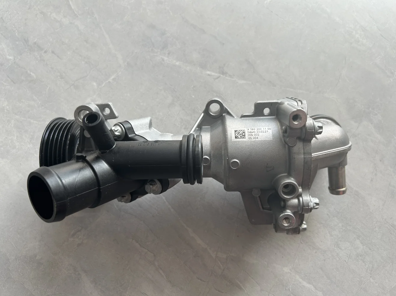 The Original Water Pump Is Suitable For Mercedes Benz Cla250 Cla35 ...