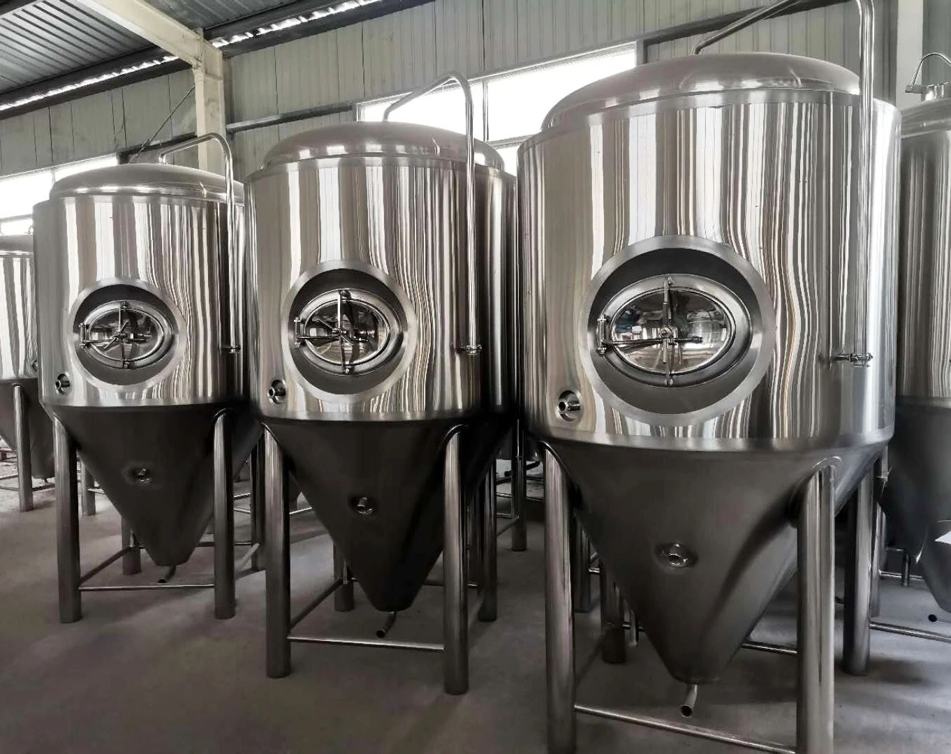 fermenting tank (15)