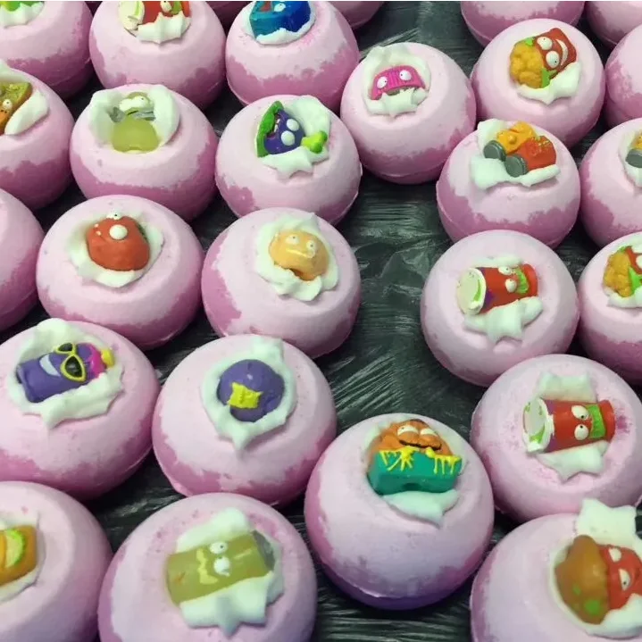 
Customized Bath Fizzer Bombs Gift Packaging Various styles of customization 