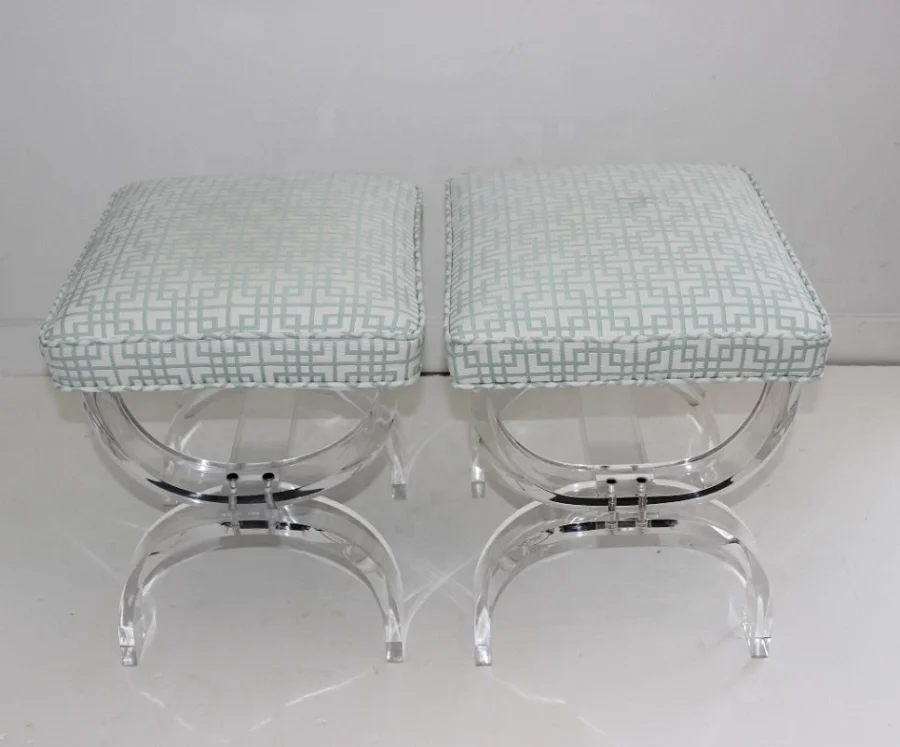 Lucite U benches 05.JPG