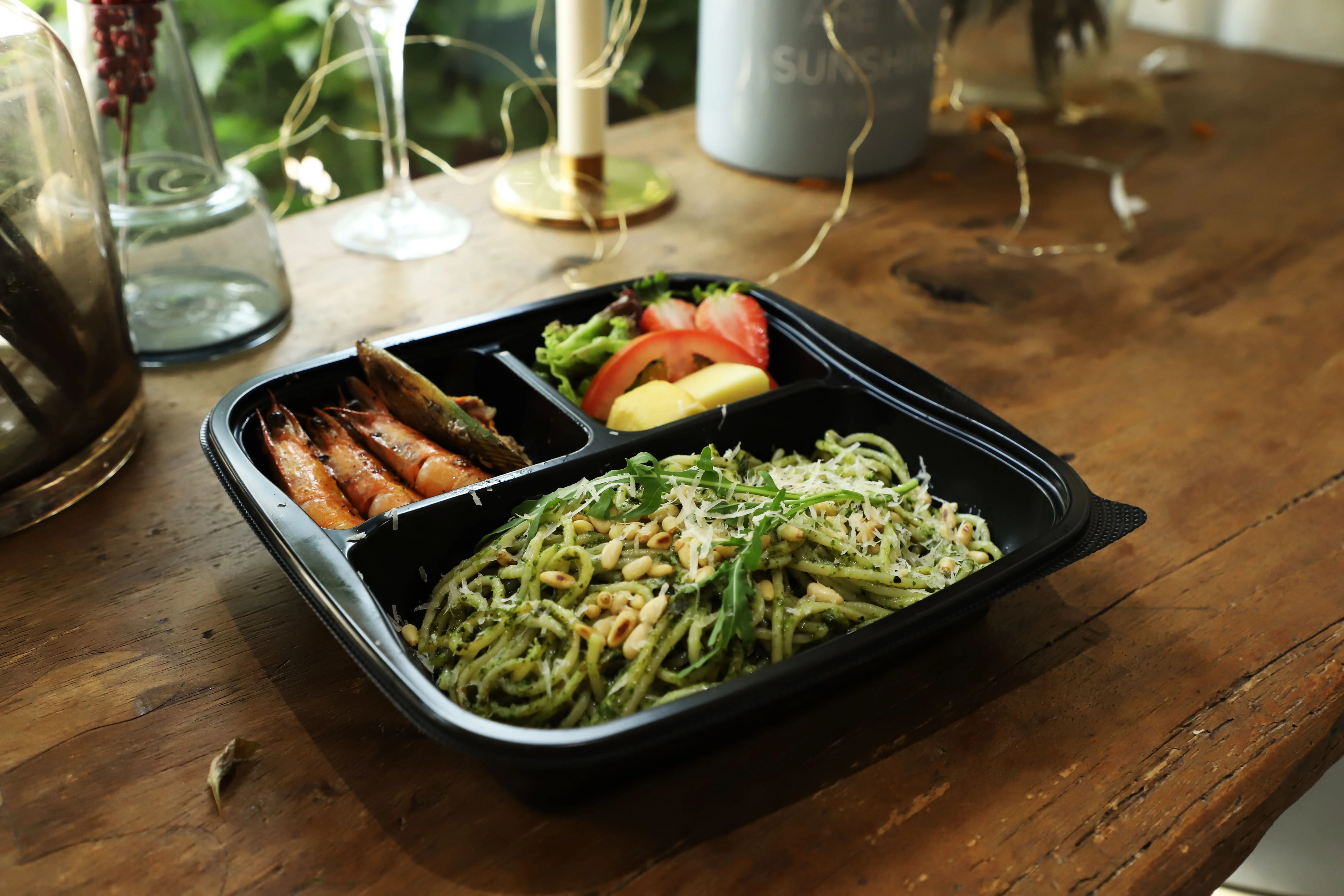 Wholesale 3 compartment pp plastic catering disposable food container