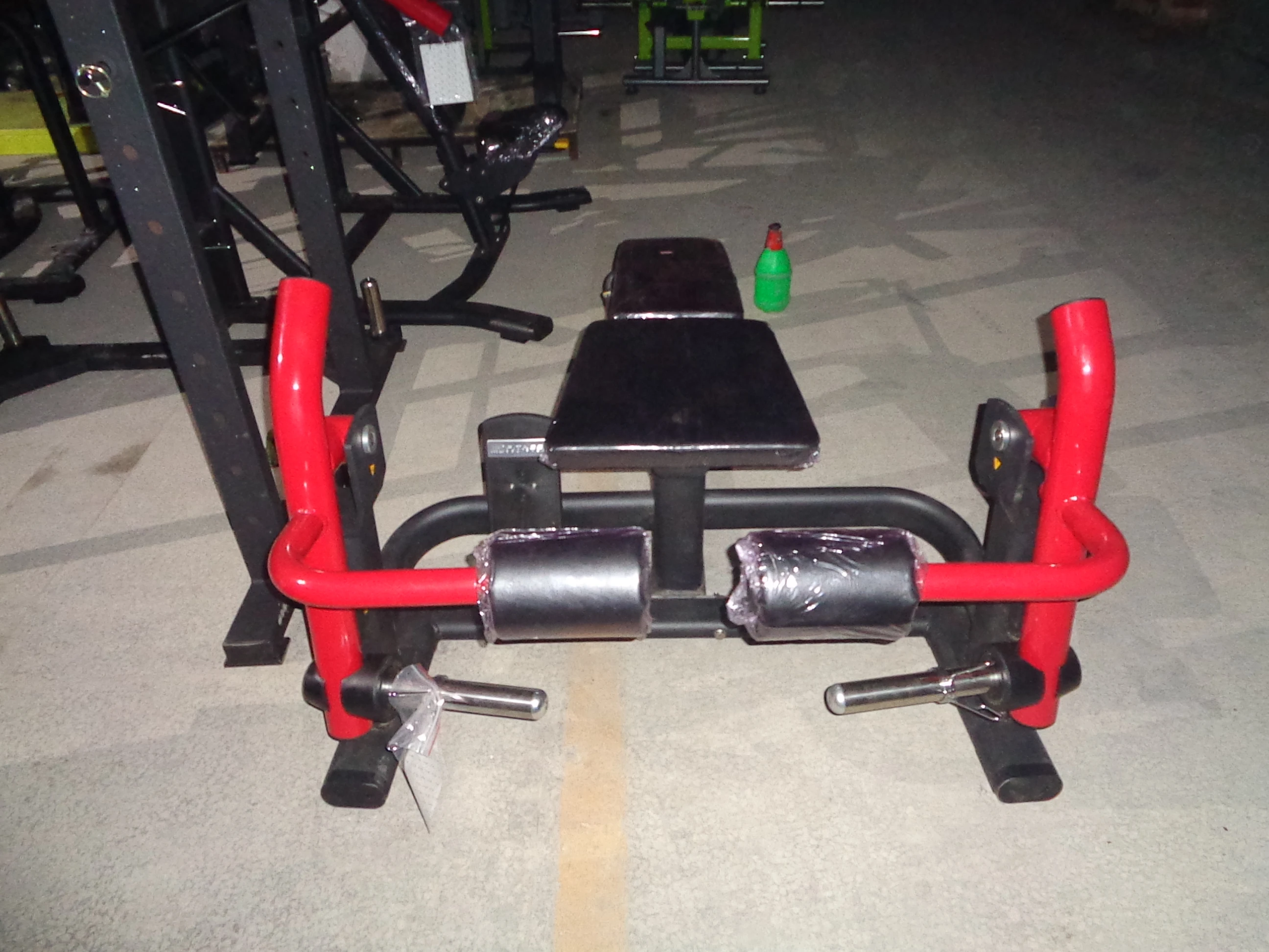 Hammer strength Plate loaded ISO lateral