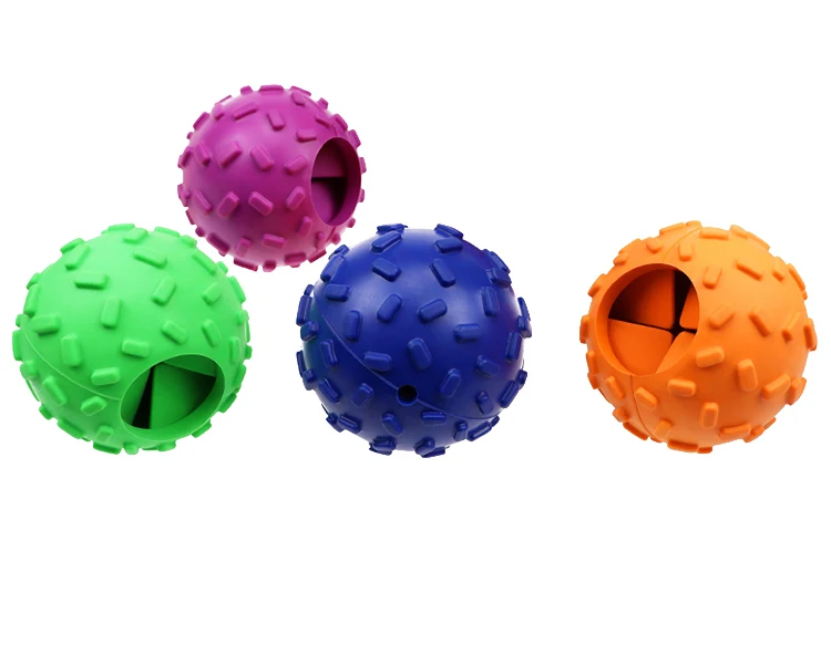 Factory Directly wholesale Pet Dog Ball Thrower Interactive Treat Dispensing Dog Toys Ball Bite Resistant Pet Chew Dog Toys