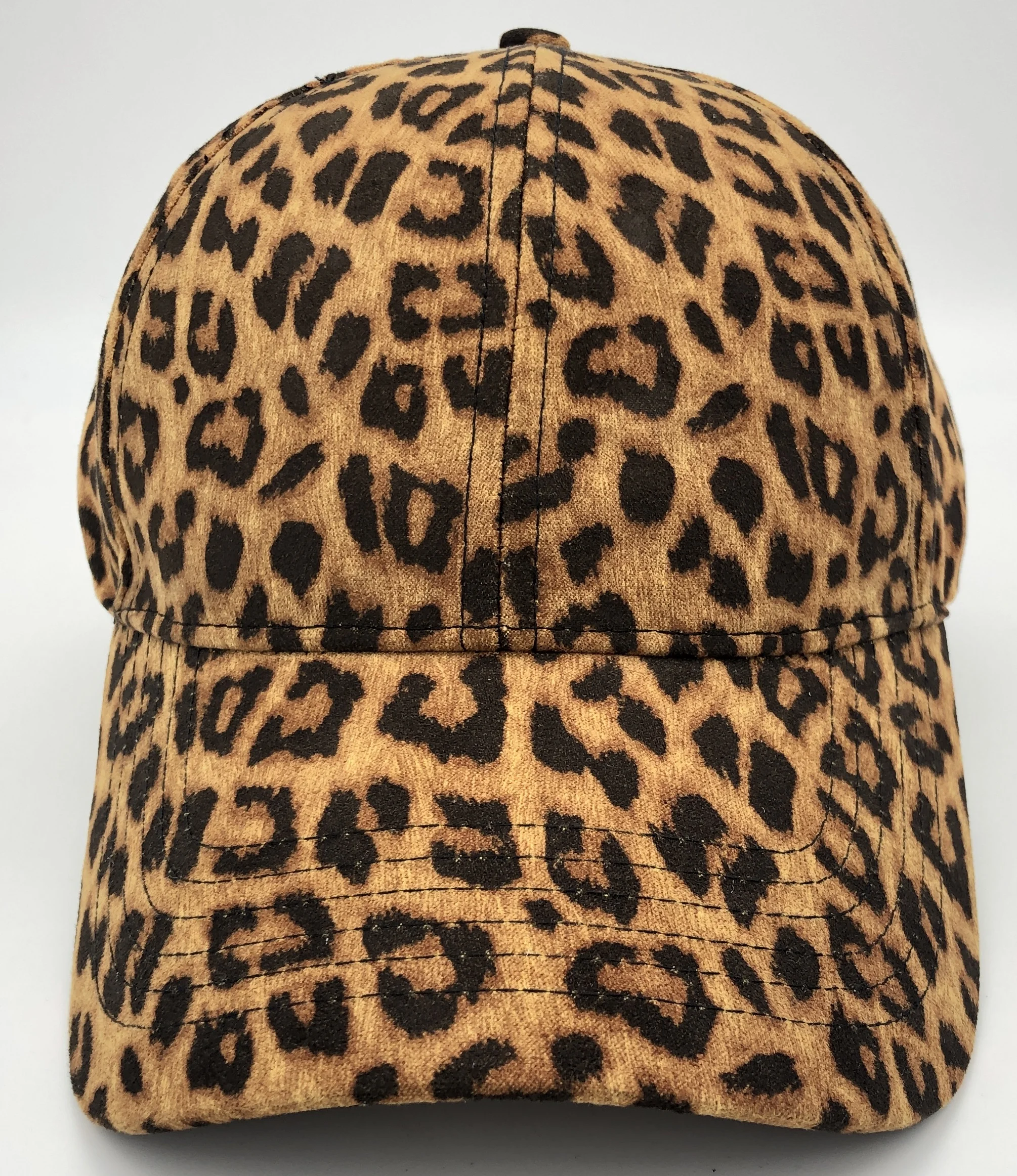 Wholesale In Stock Blank Leopard 6 Panel Baseball Caps And Hats Custom