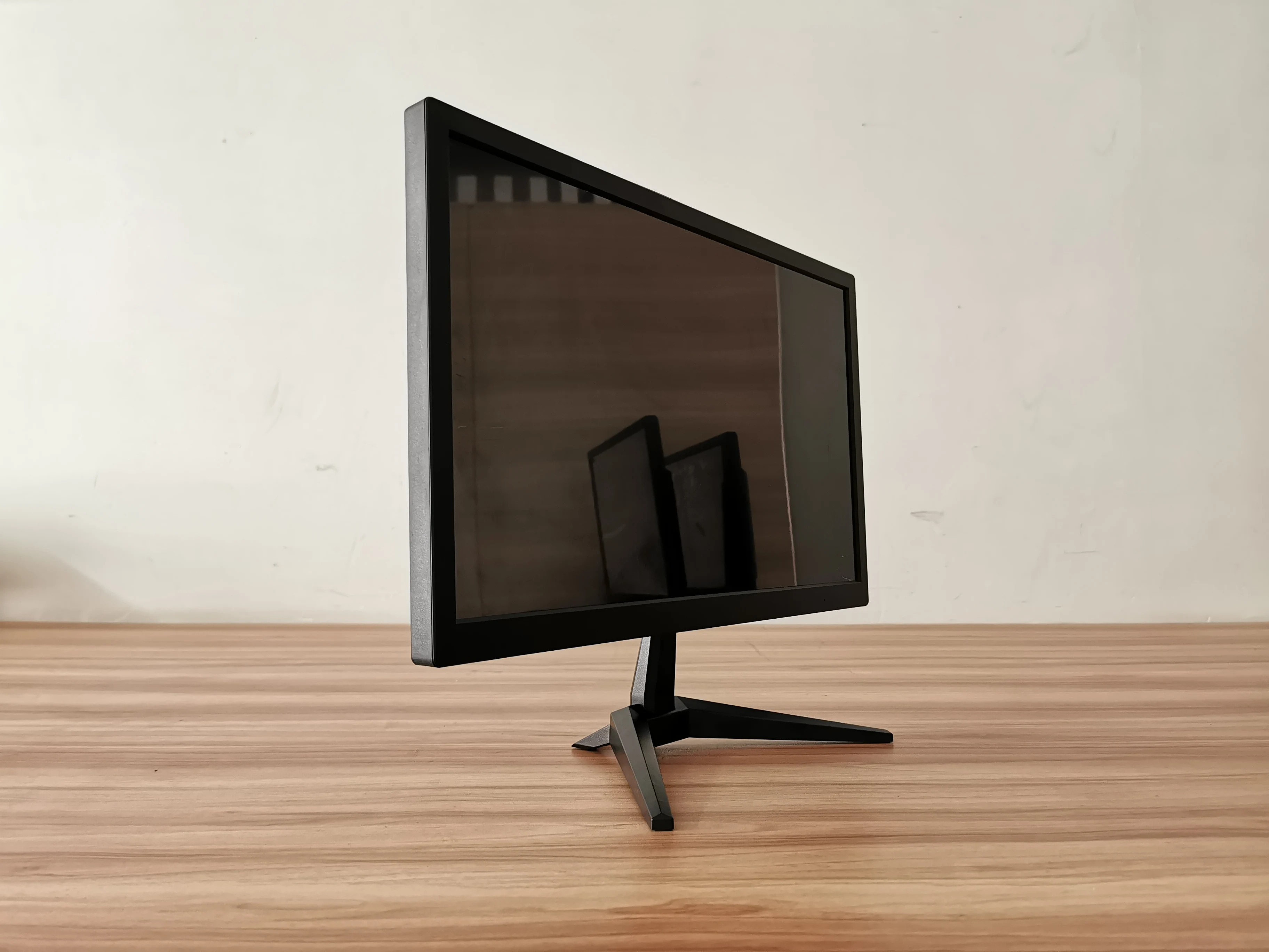 Soyer Oem 接受1366x768 分辨率19 英寸led 液晶电视显示器dc12v 供电 Buy 显示器 游戏显示器 电脑显示器product On Alibaba Com